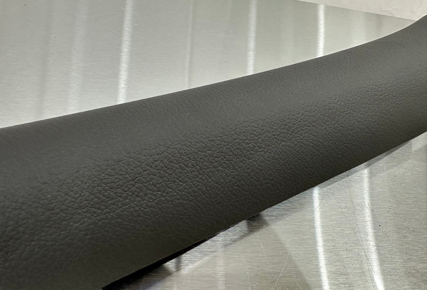 99-04 Ford Mustang RH A Pillar Trim OEM F6ZB-6303512-ABW #01