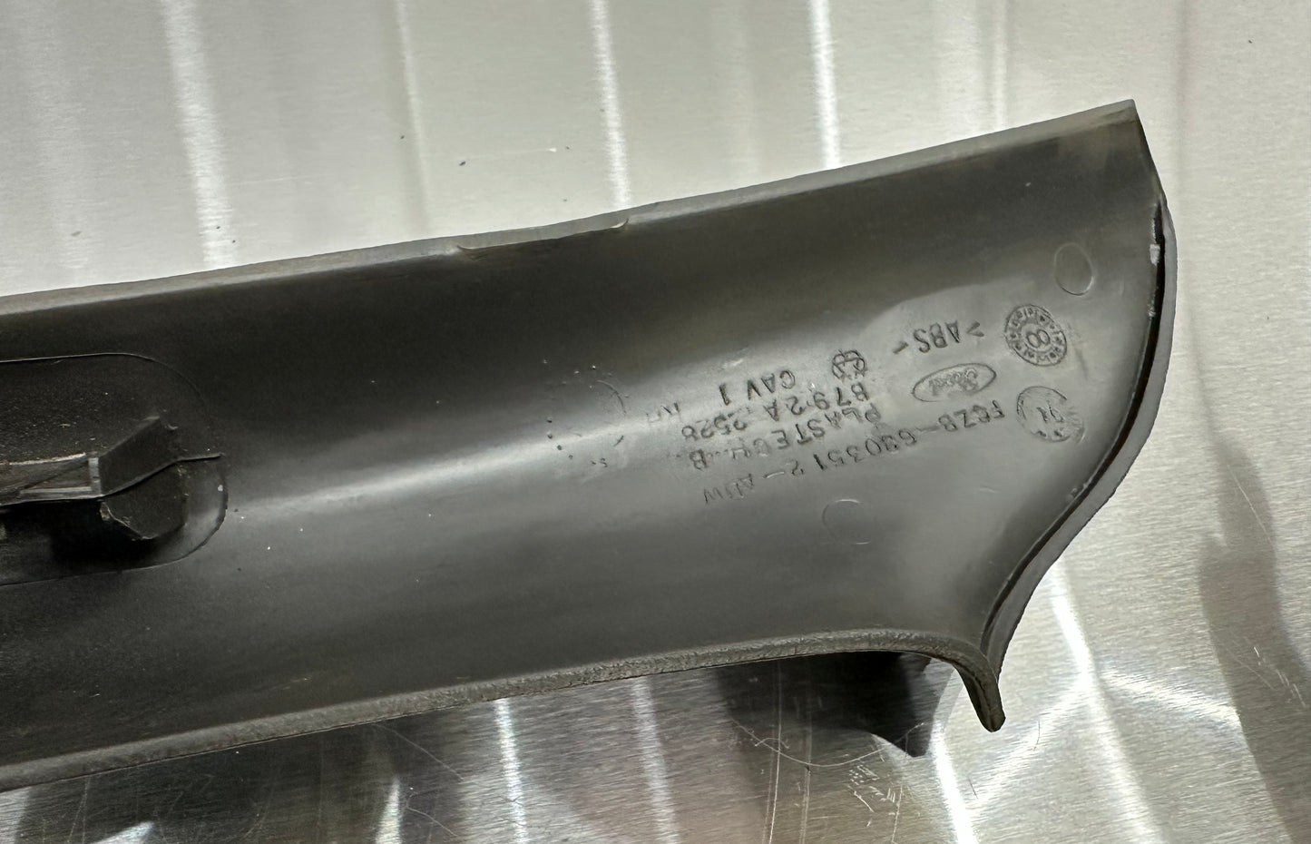 99-04 Ford Mustang RH A Pillar Trim OEM F6ZB-6303512-ABW #01