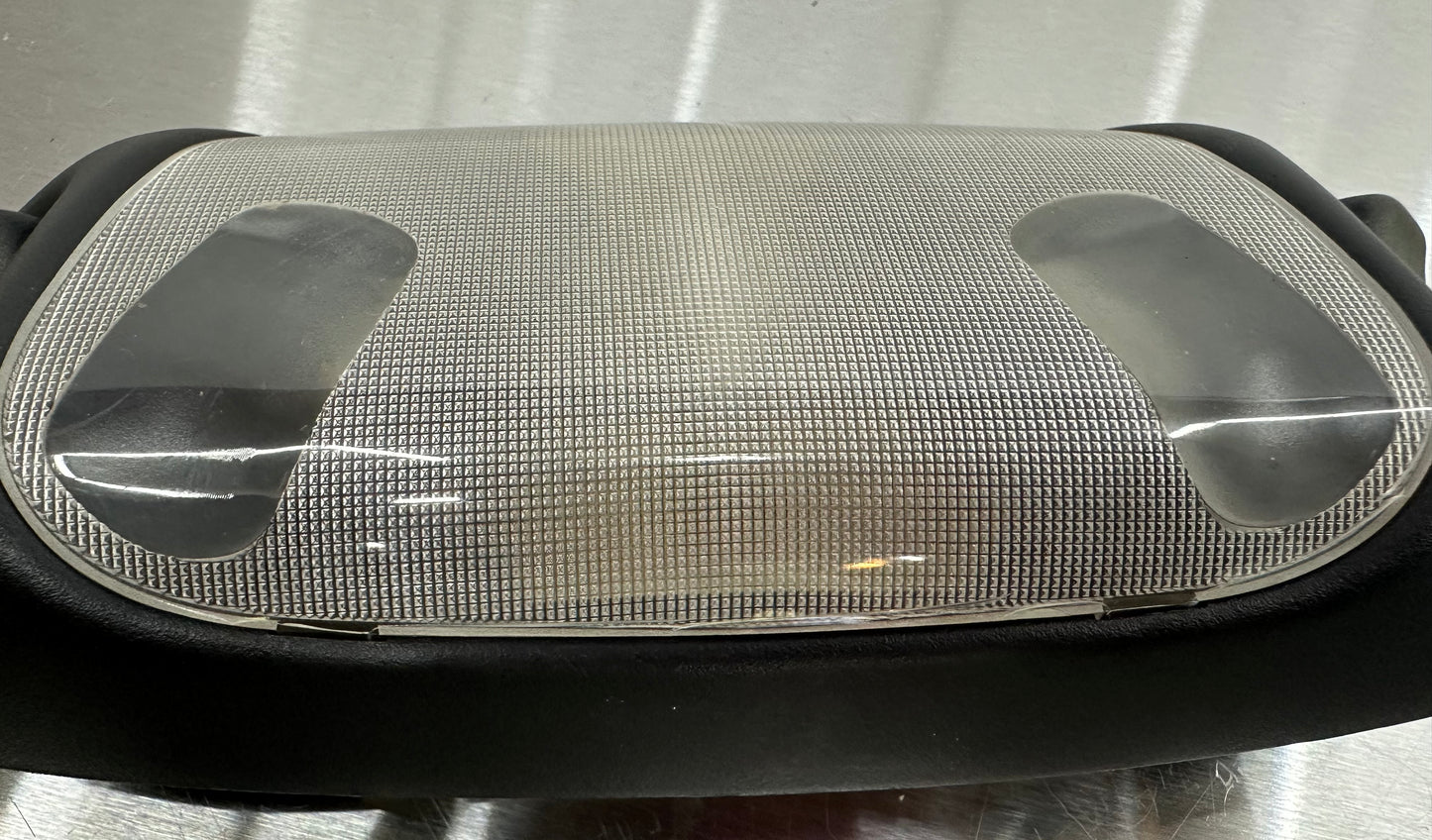 99-04 Ford Mustang Interior Overhead Dome Light OEM F4DB-13776-BCW, IL34-13776-AAW #01