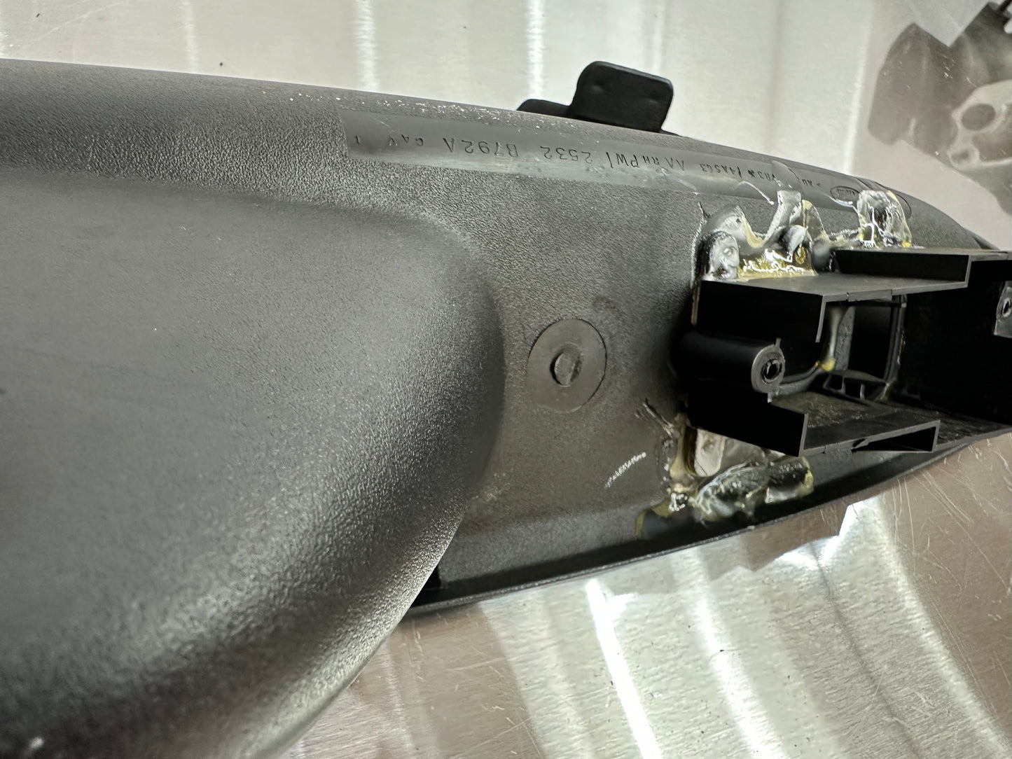 99-04 Ford Mustang Window Switch Handle Trim Bezel Passenger RH OEM 1R3X-14A563-AA #01