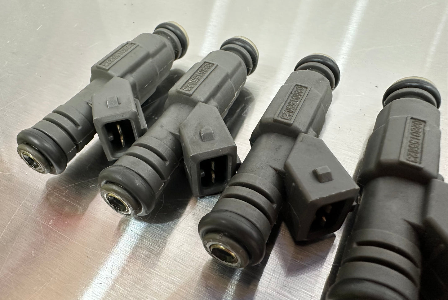Ford Mustang Bosch Fuel Injectors Aftermarket 0280155823 #01