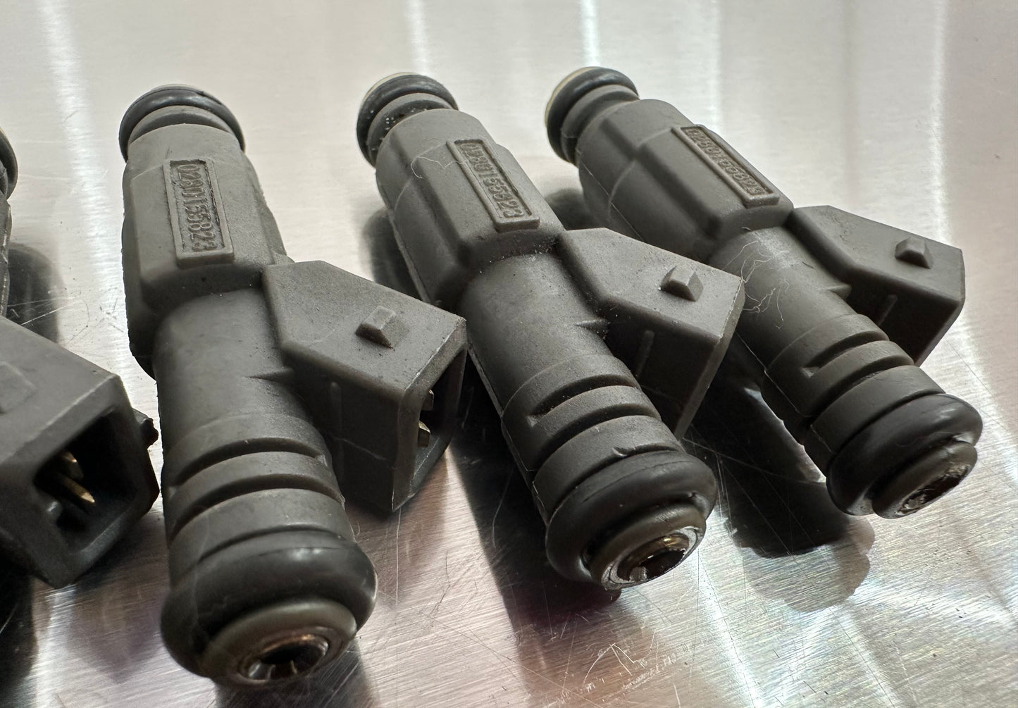 Ford Mustang Bosch Fuel Injectors Aftermarket 0280155823 #01