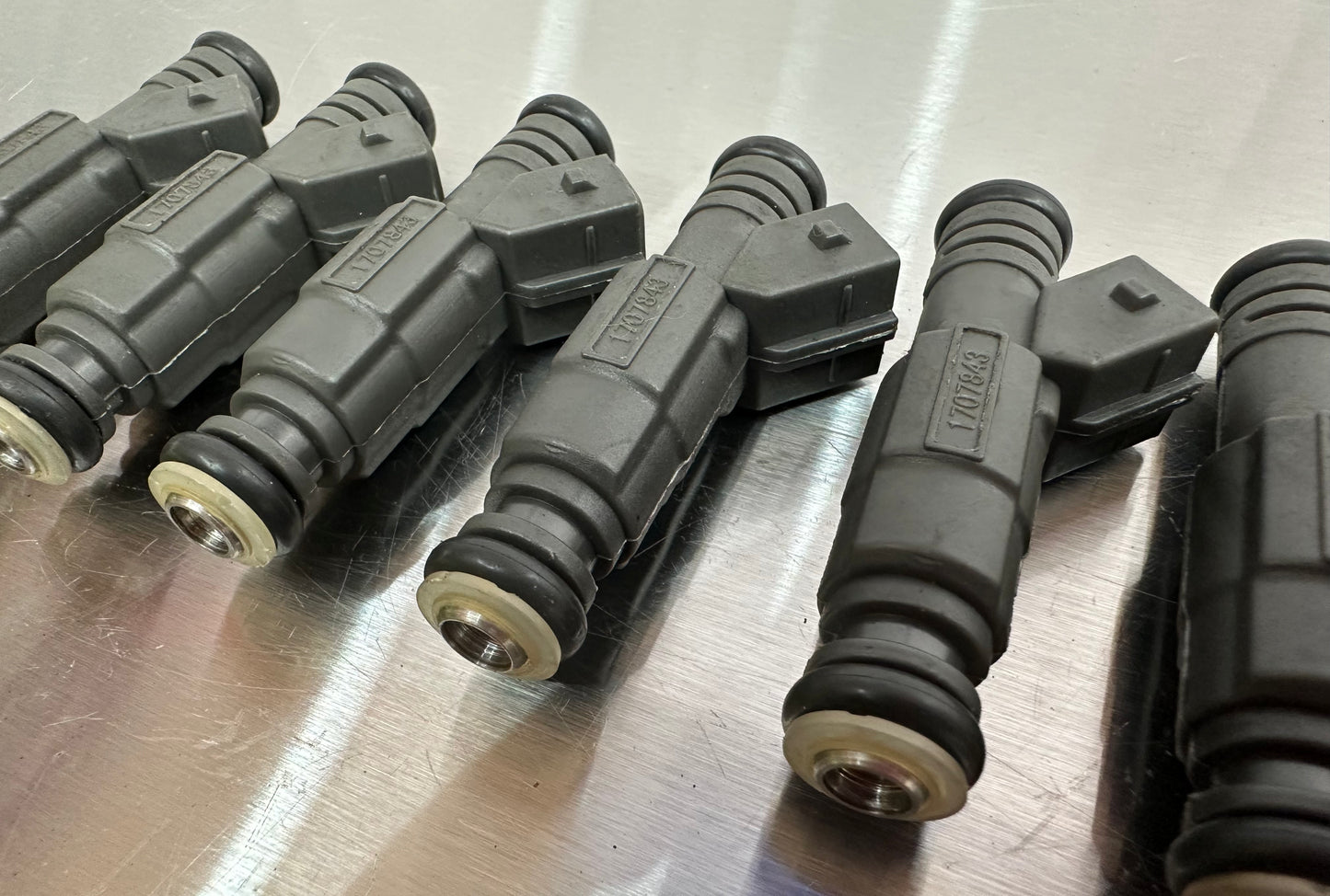 Ford Mustang Bosch Fuel Injectors Aftermarket 0280155823 #01