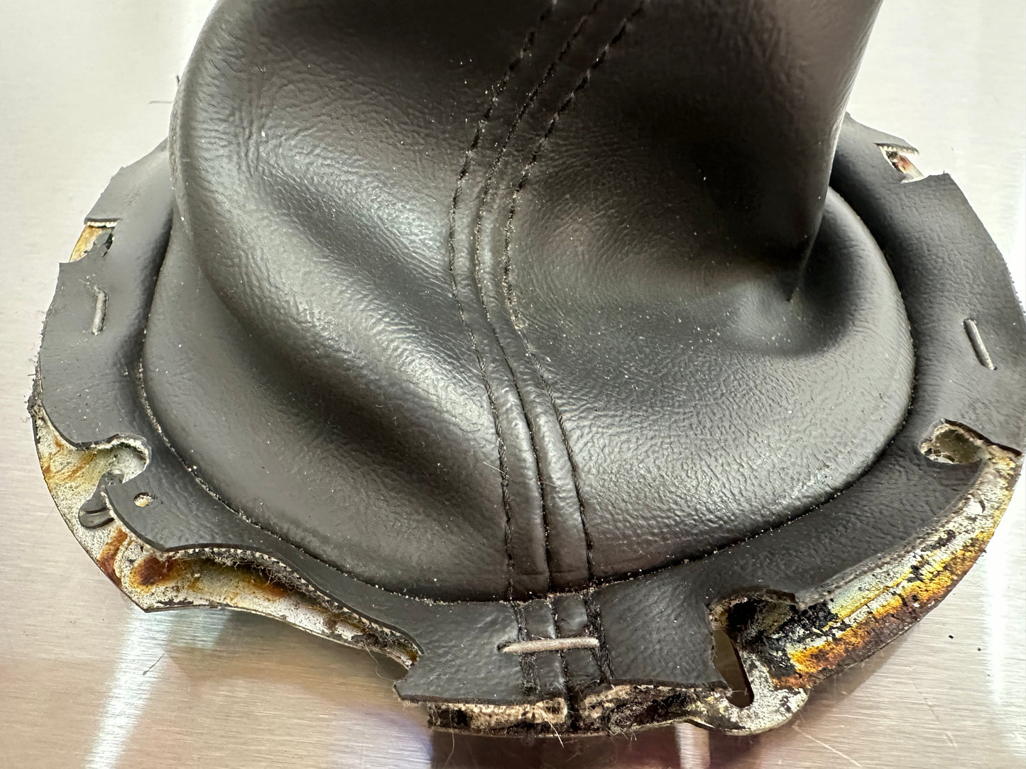 99-04 Ford Mustang Shift Boot OEM #01