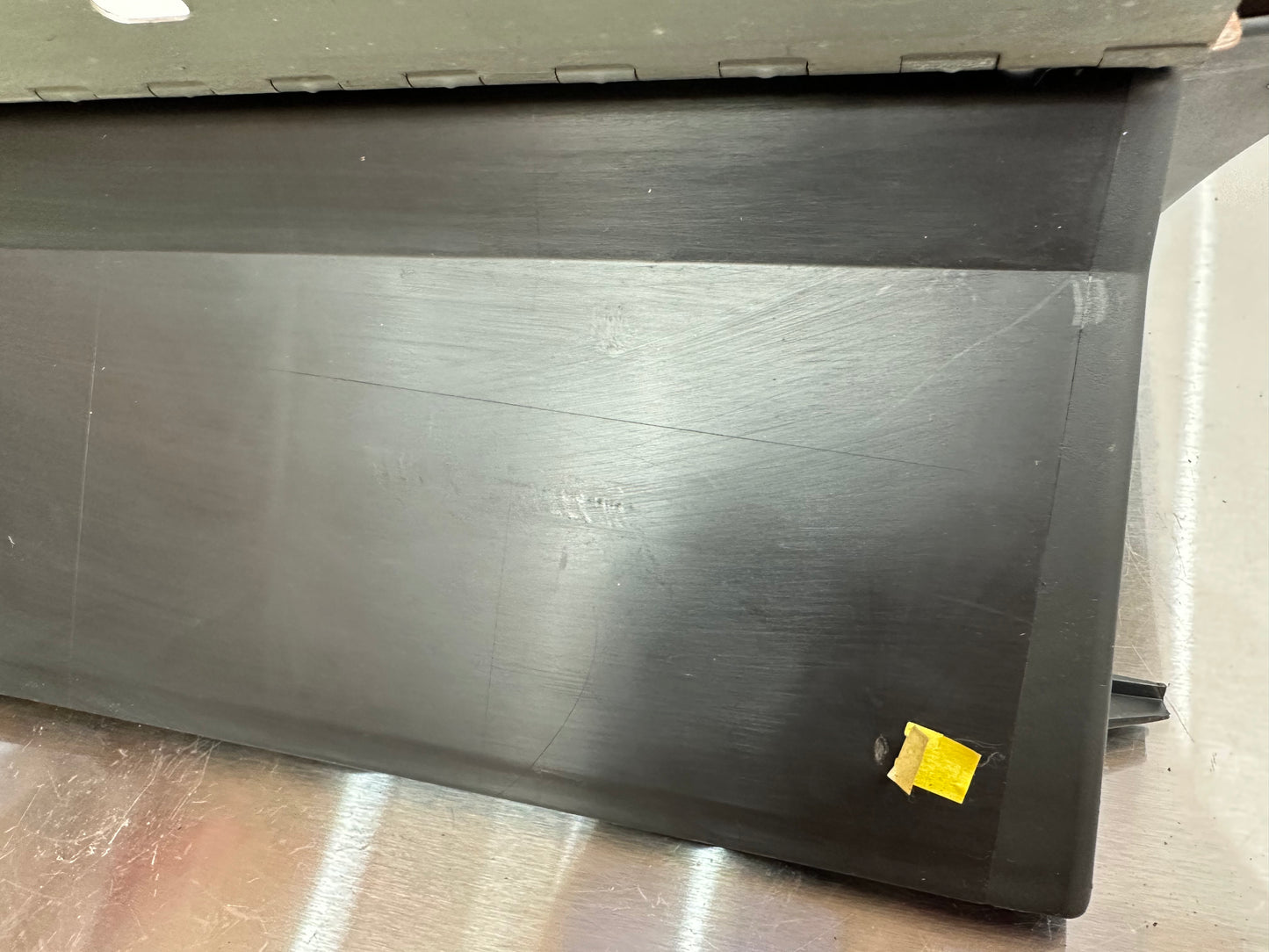 99-04 Ford Mustang Glove Box Compartment Storage OEM #01