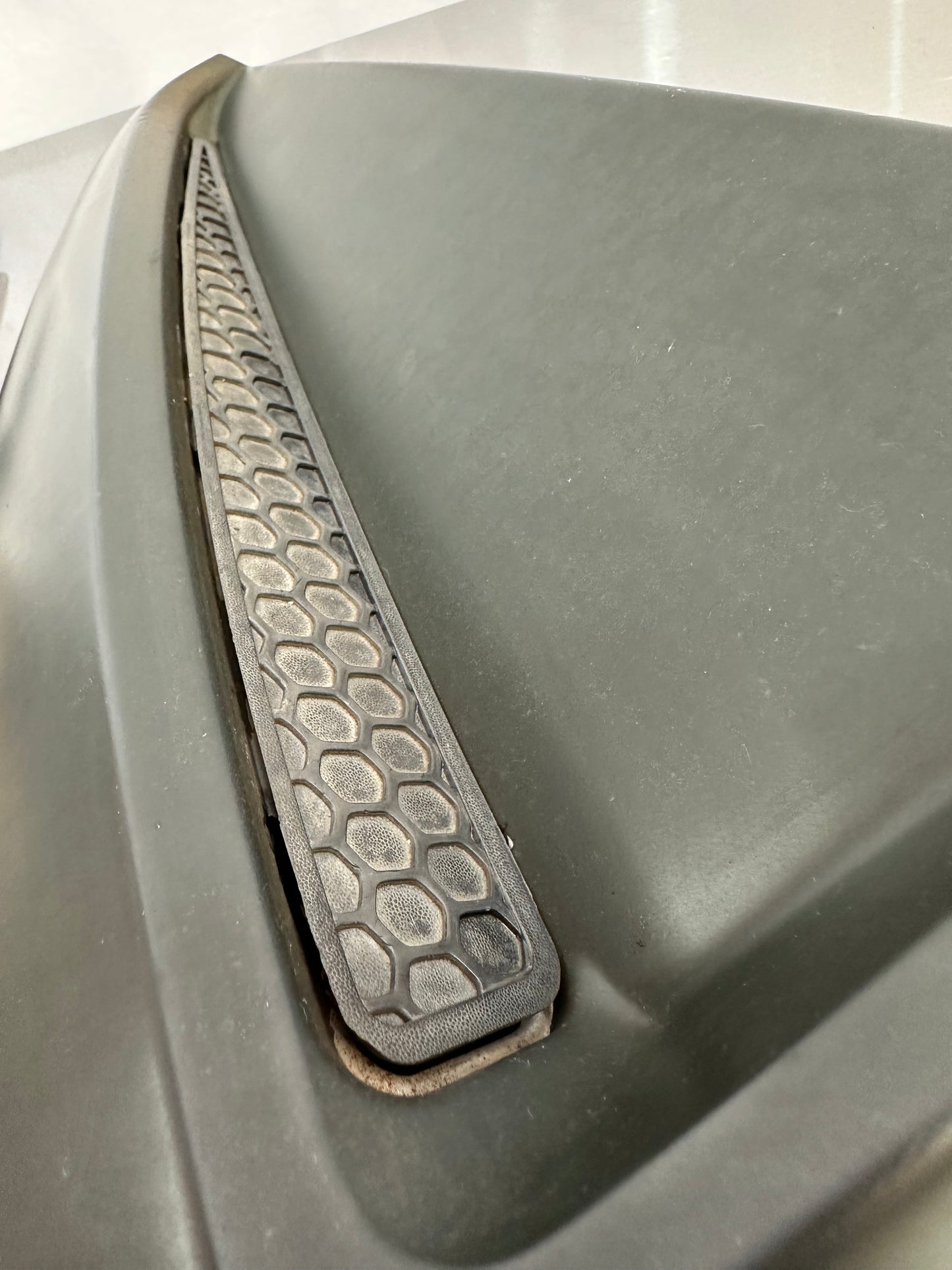 99-04 Ford Mustang Side Scoops OEM #02