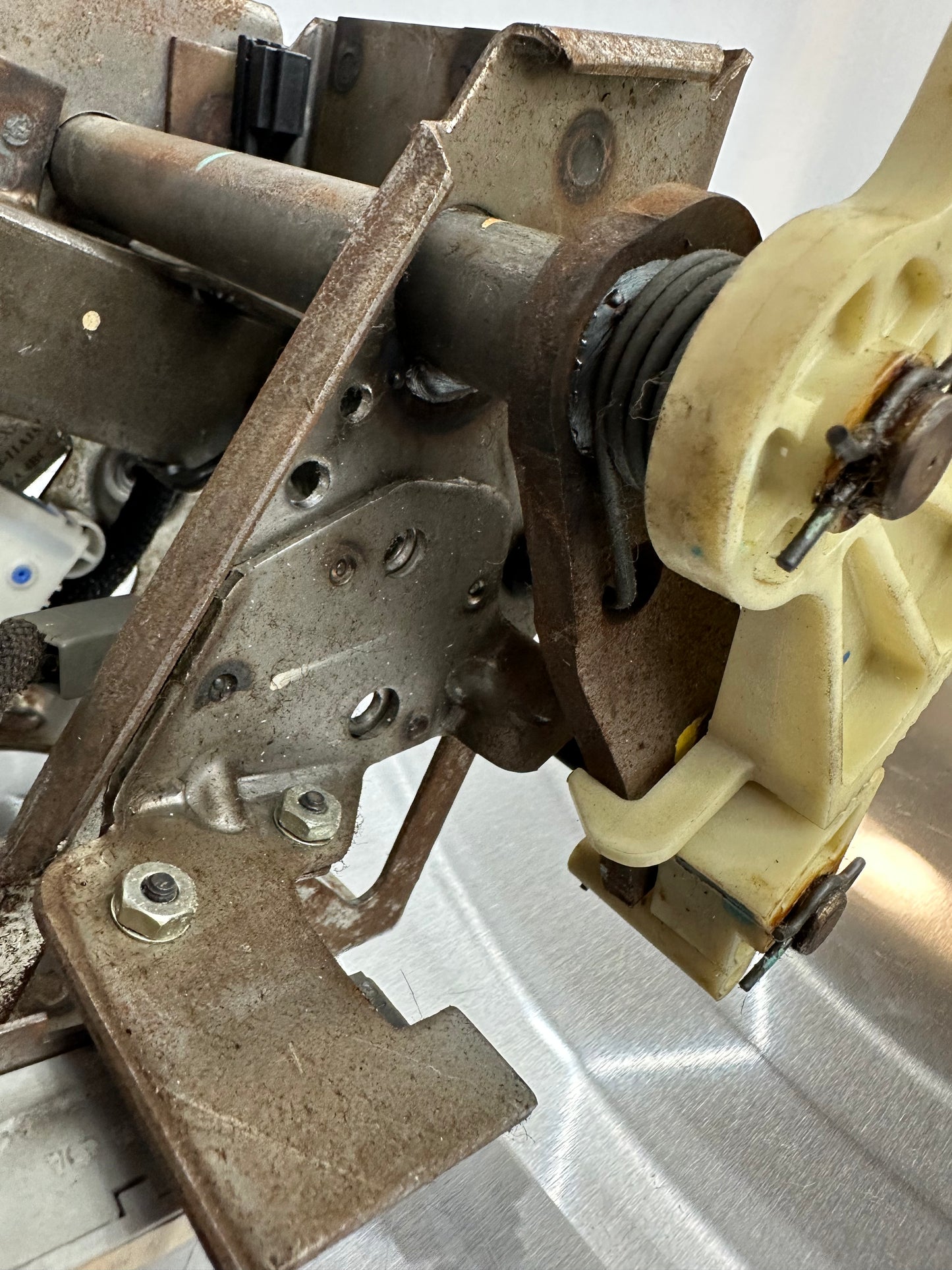 99-04 Ford Mustang Manual Clutch and Brake Pedal Assembly OEM #02