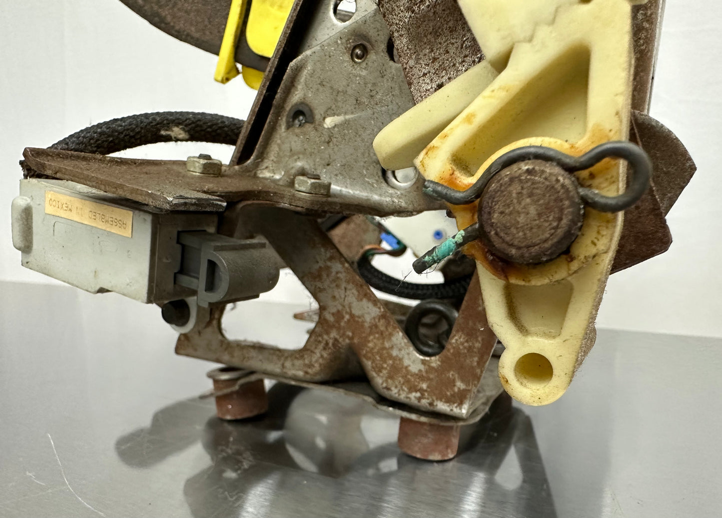 99-04 Ford Mustang Manual Clutch and Brake Pedal Assembly OEM #02