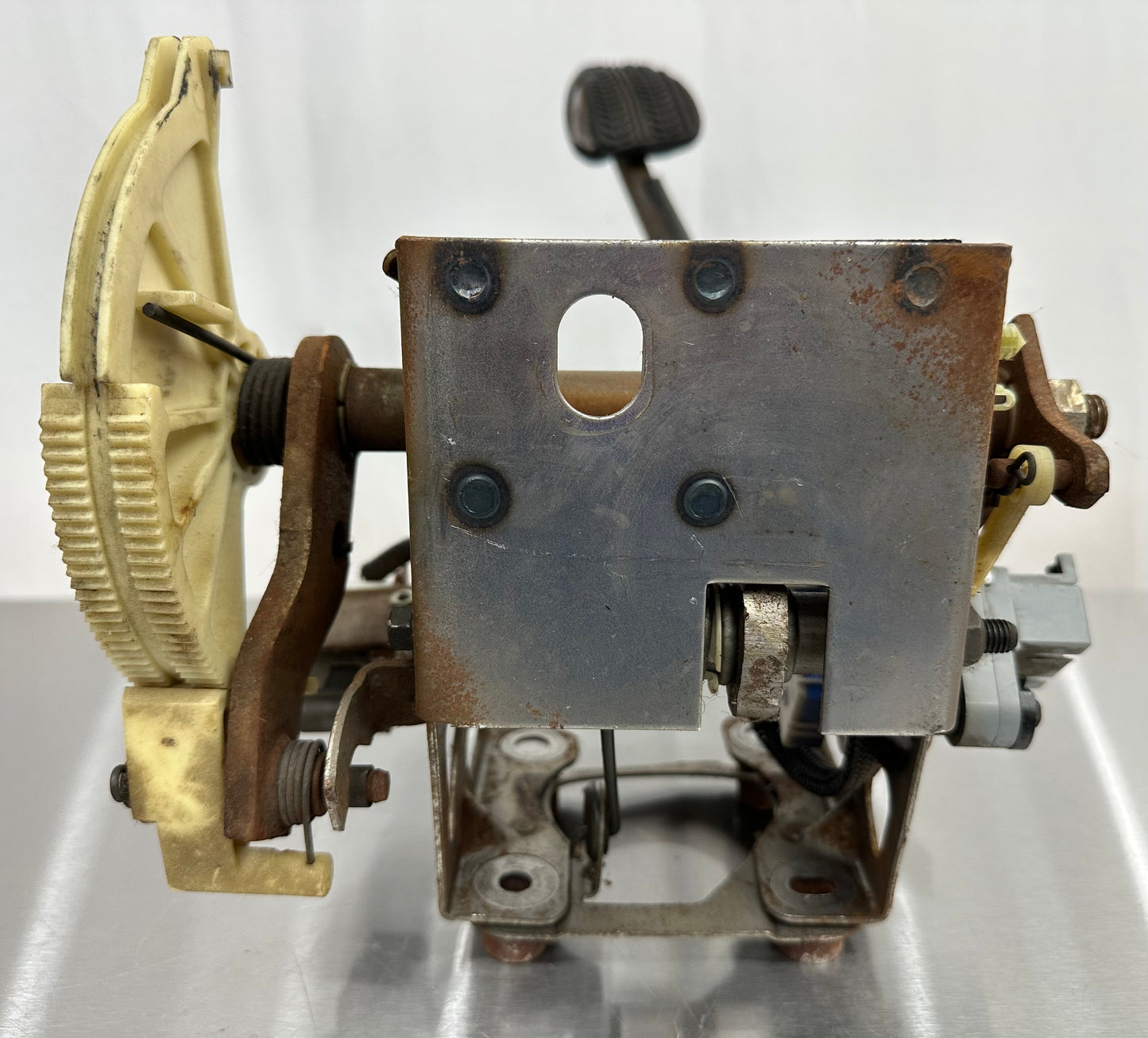 99-04 Ford Mustang Manual Clutch and Brake Pedal Assembly OEM #02