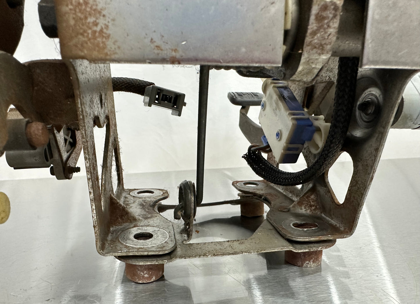 99-04 Ford Mustang Manual Clutch and Brake Pedal Assembly OEM #02