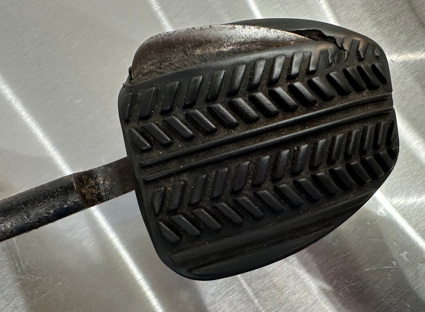 99-04 Ford Mustang Manual Clutch and Brake Pedal Assembly OEM #02