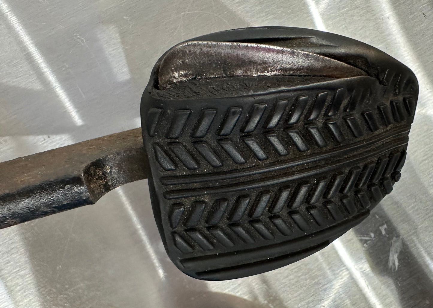 99-04 Ford Mustang Manual Clutch and Brake Pedal Assembly OEM #02