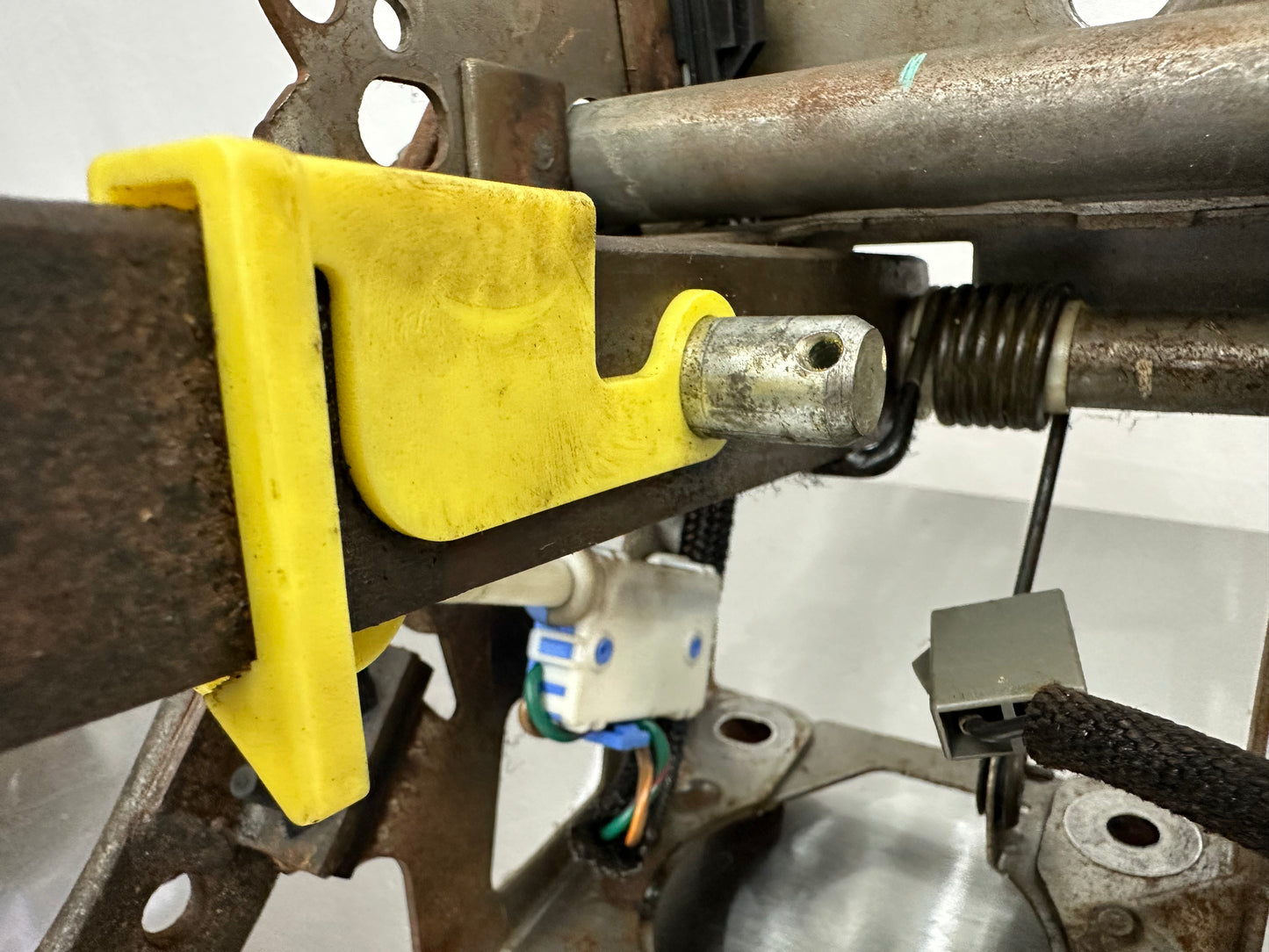 99-04 Ford Mustang Manual Clutch and Brake Pedal Assembly OEM #02