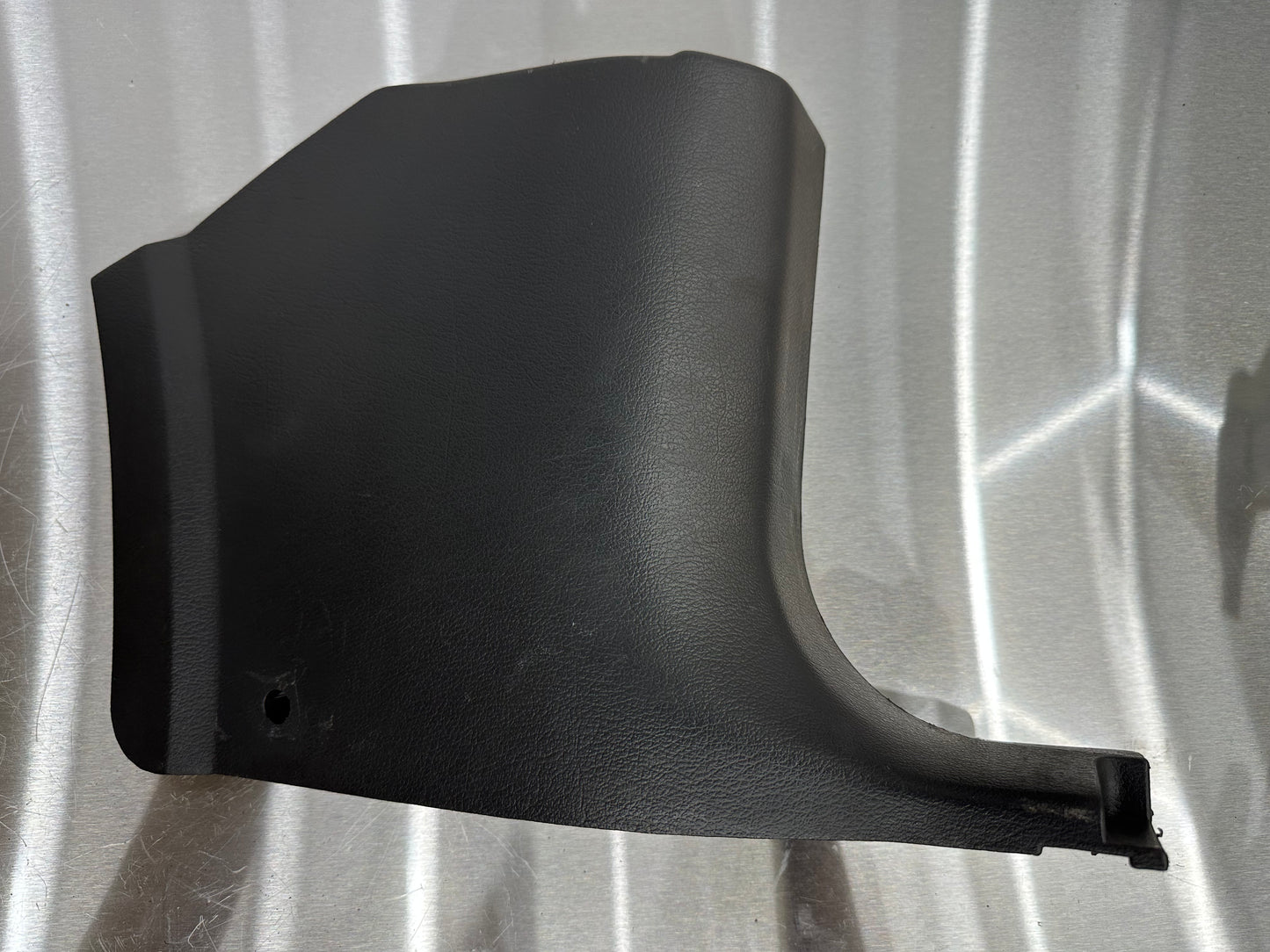 99-04 Ford Mustang Lower Kick Panel RH Passenger Side OEM #01