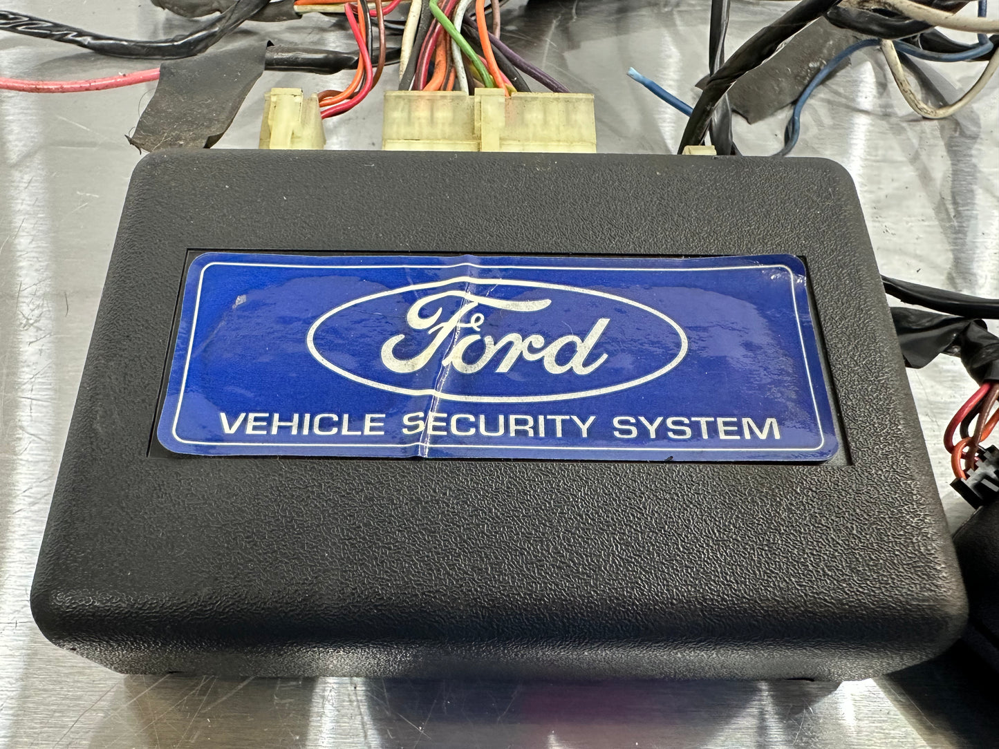 99-04 Ford Mustang Vehicle Security System No Horn OEM F3AZ-19A361-K #01