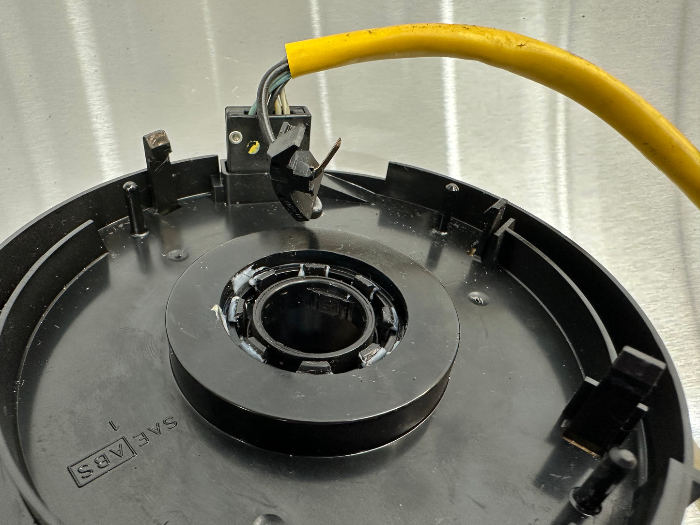 99-04 Ford Mustang Steering Column Clock Spring OEM XR33-14A664-AA #01