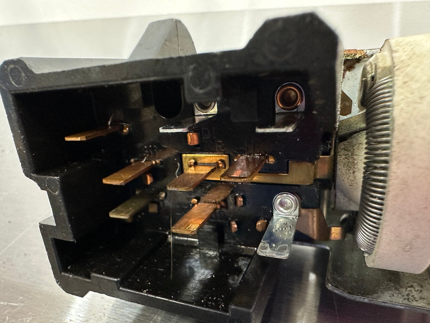 99-04 Ford Mustang Headlight Switch OEM F0UB-11654-AA #01