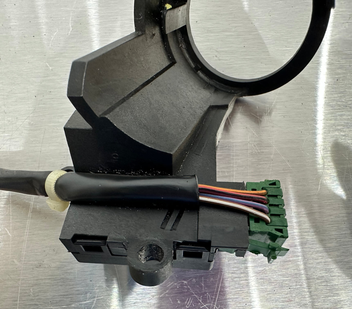 99-04 Ford Mustang PATS Anit Theft Transceiver OEM YW1T-15607-AA #01