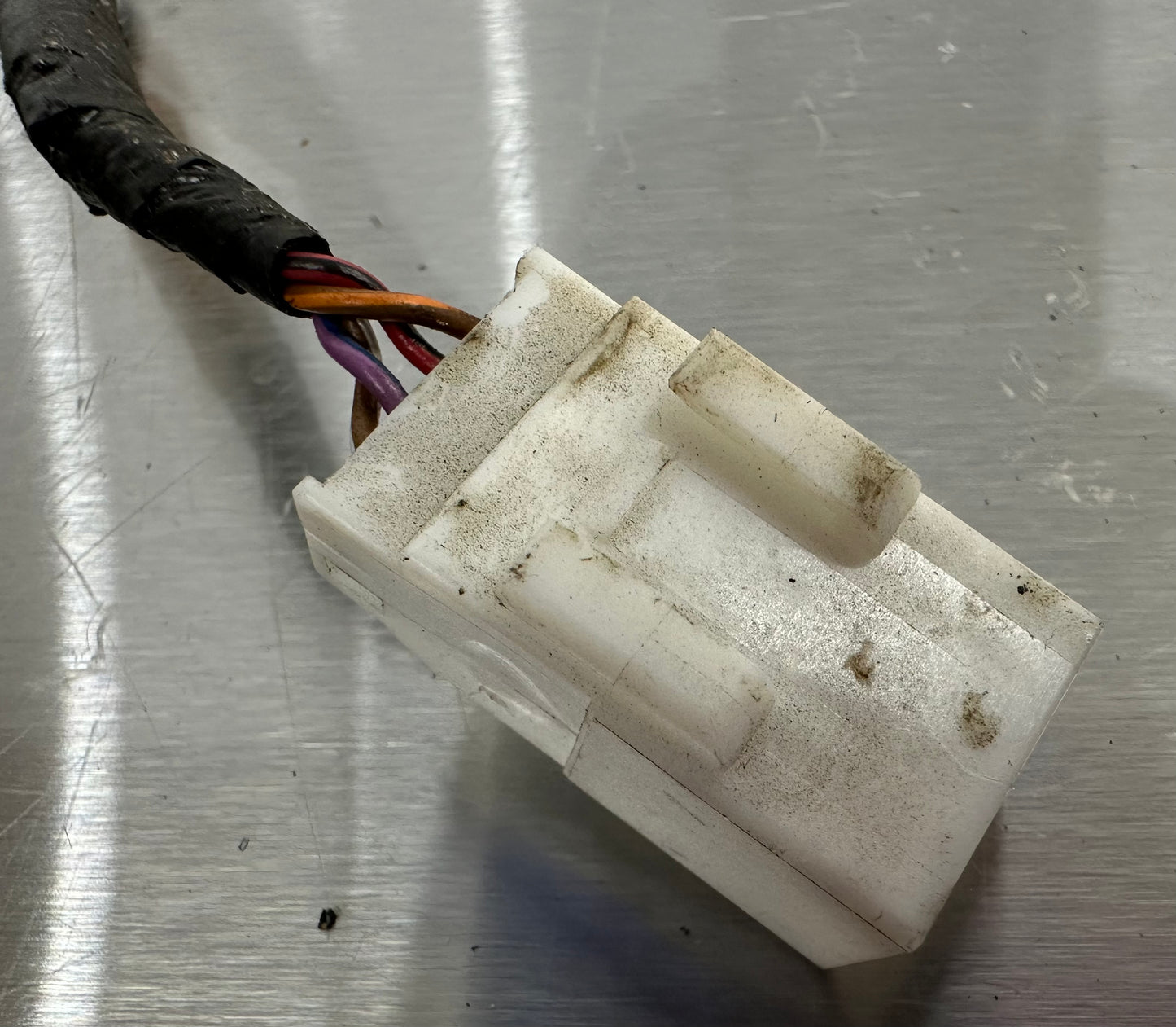 99-04 Ford Mustang PATS Anit Theft Transceiver OEM YW1T-15607-AA #01