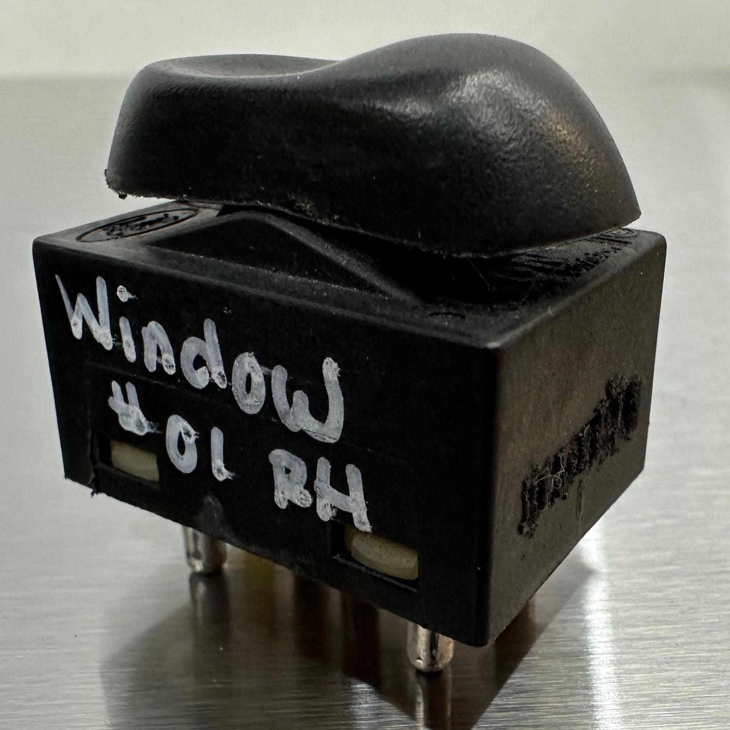 99-04 Ford Mustang Power Door Lock Switch Passenger RH OEM F4ZB-14529-AA #01