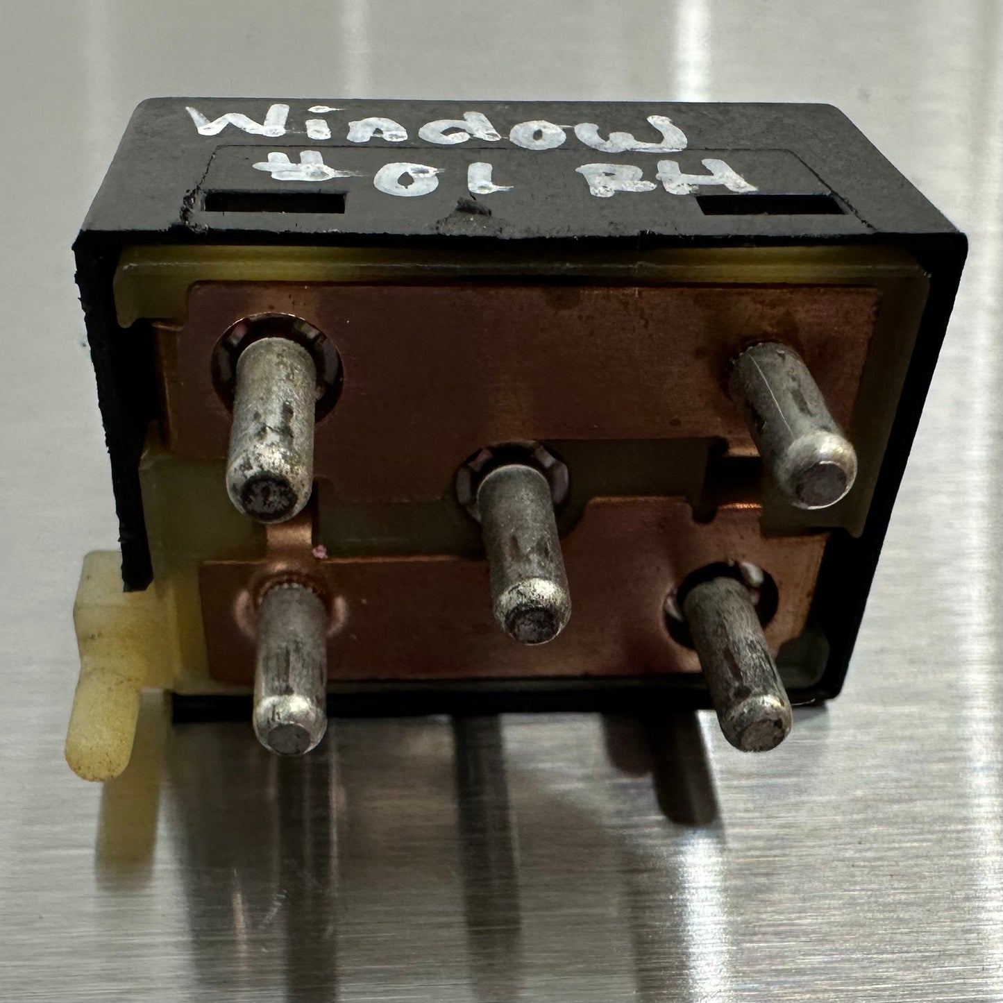 99-04 Ford Mustang Power Door Lock Switch Passenger RH OEM F4ZB-14529-AA #01