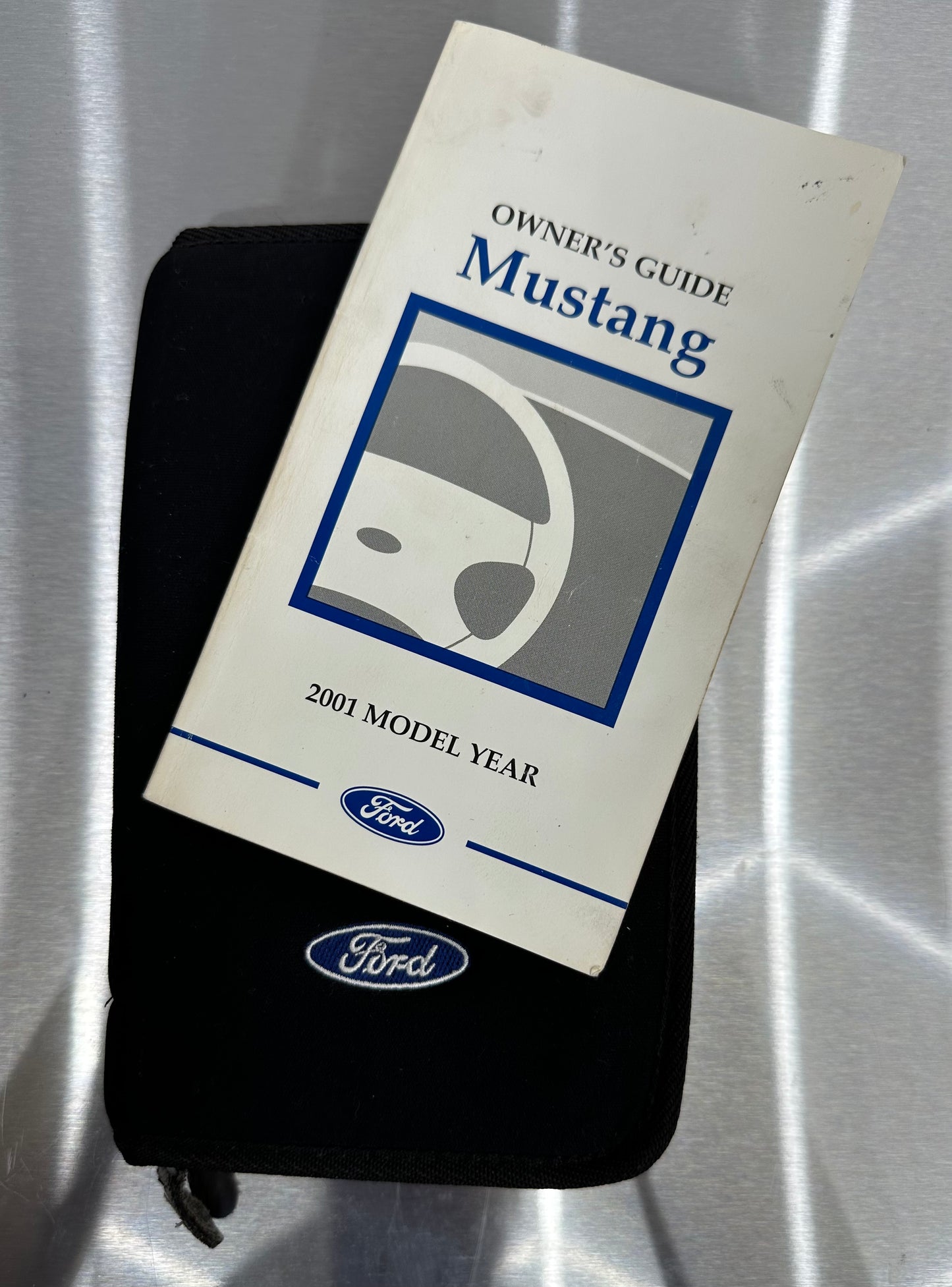 01 Ford Mustang Owners Manual Operators User Guide W/ Zipper Pouch OEM 1R3J-19A321-AC, YR3J-19A342-AA #01