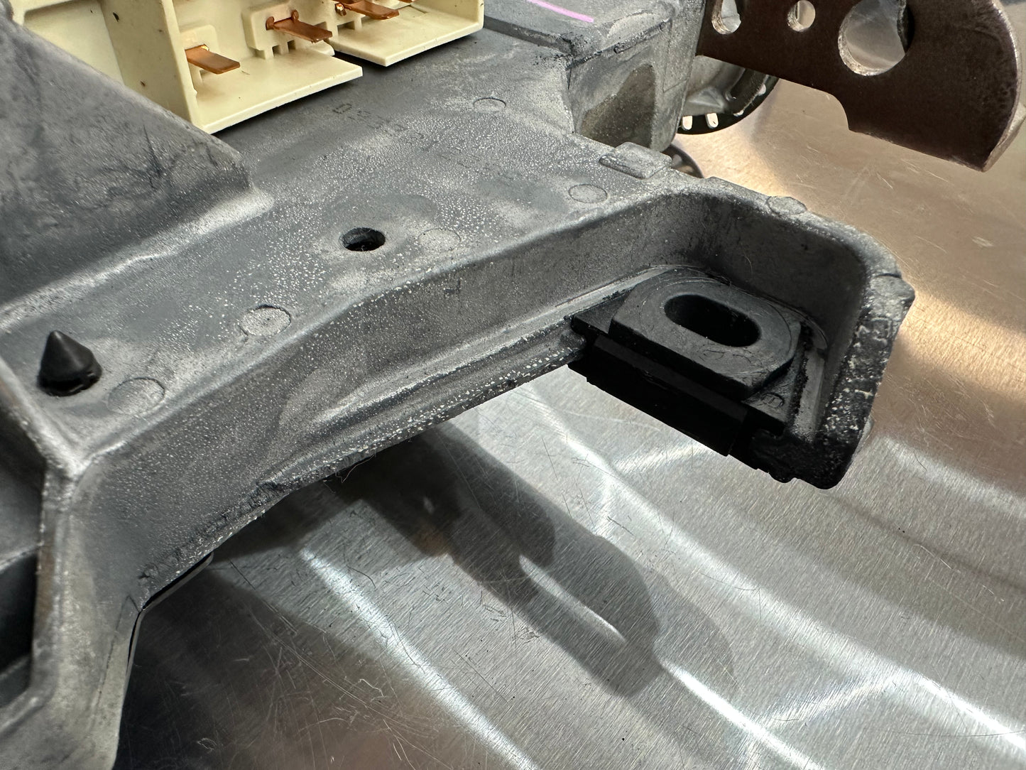 99-04 Ford Mustang Tilt Steering Column Bare Assembly OEM IR3C-3C529-BA #01