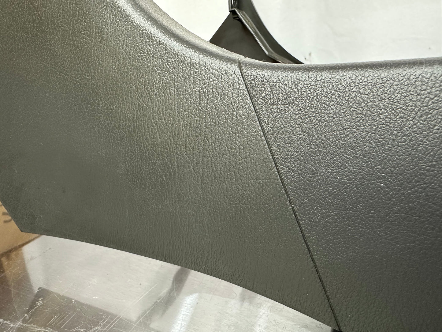 99-04 Ford Mustang Center Console Arm Rest W/ Storage W/ Emergency Brake Boot OEM 1R3X-63045A06, 1R3X-6304B90-AB, 1R3X-63061A78-CAV, 1R33-14B079-AD #01