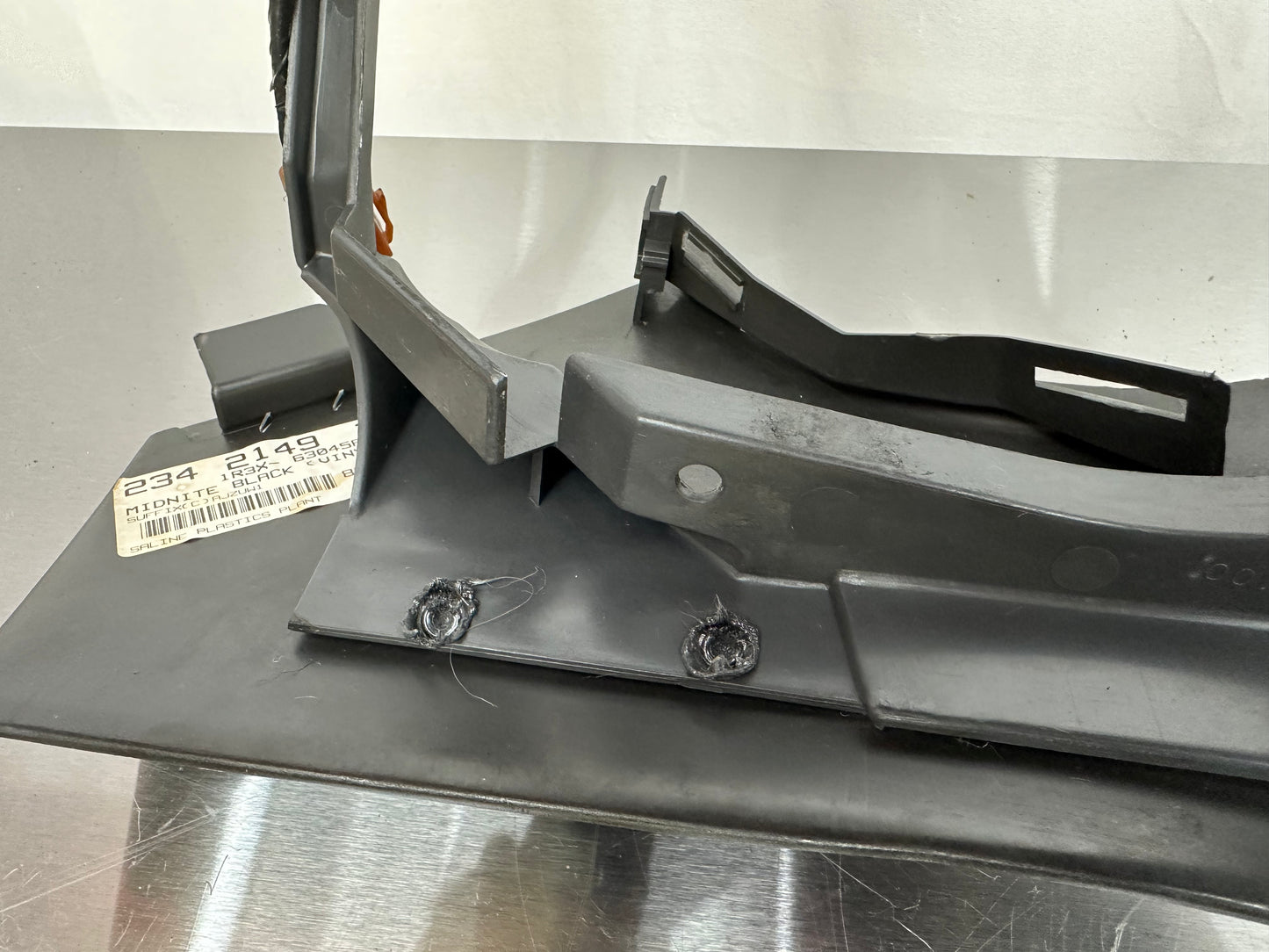 99-04 Ford Mustang Center Console Arm Rest W/ Storage W/ Emergency Brake Boot OEM 1R3X-63045A06, 1R3X-6304B90-AB, 1R3X-63061A78-CAV, 1R33-14B079-AD #01