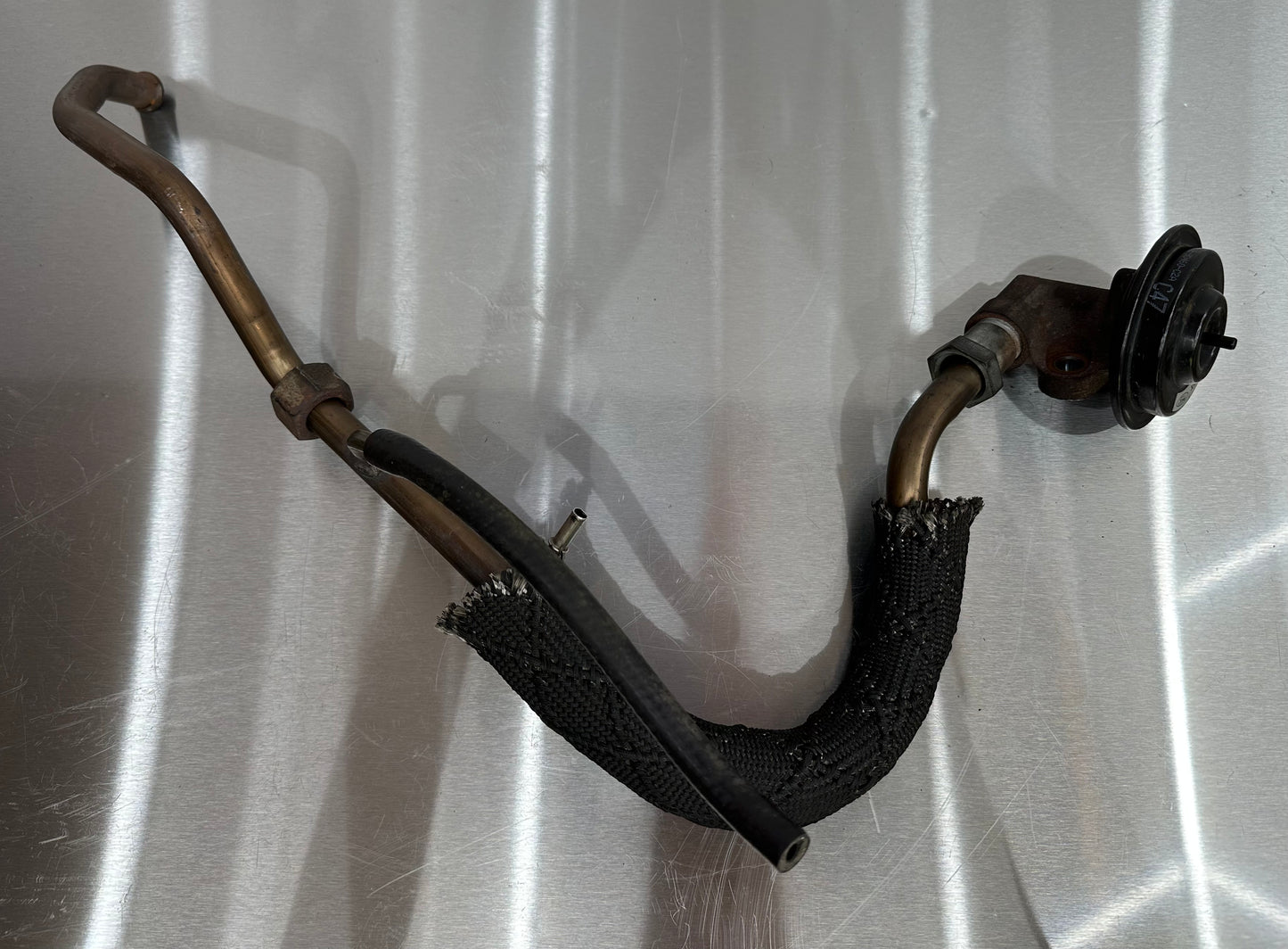 99-04 Ford Mustang EGR Valve W/ Lines OEM XL3E-9D475-D2A, XL3E-9D460-C2A #01