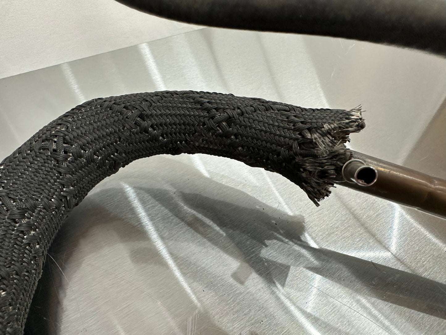 99-04 Ford Mustang EGR Valve W/ Lines OEM XL3E-9D475-D2A, XL3E-9D460-C2A #01