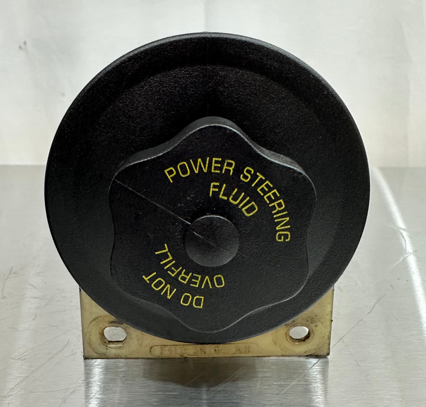 99-04 Ford Mustang Power Steering Fluid Reservoir OEM #01