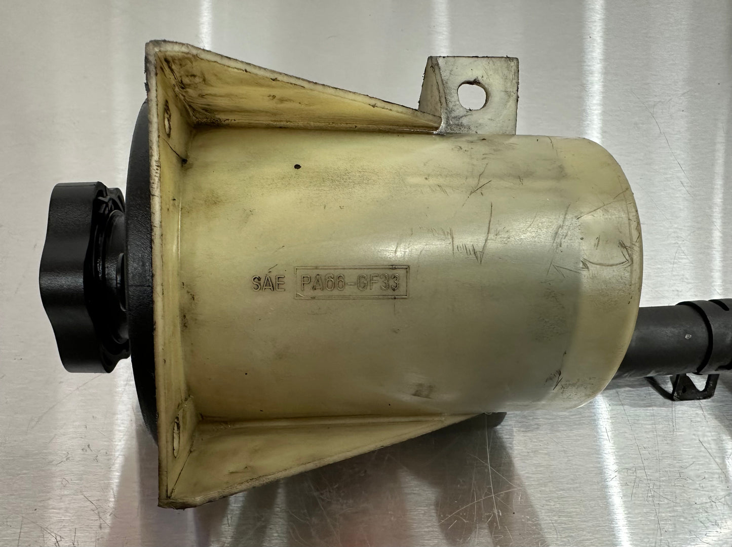 99-04 Ford Mustang Power Steering Fluid Reservoir OEM #01