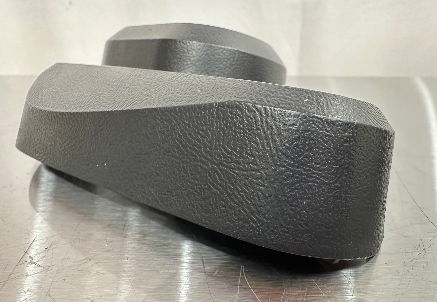 99-04 Ford Mustang Front RH Passenger Seat Hinge Cover OEM F6ZB-76626A12-AAW #B