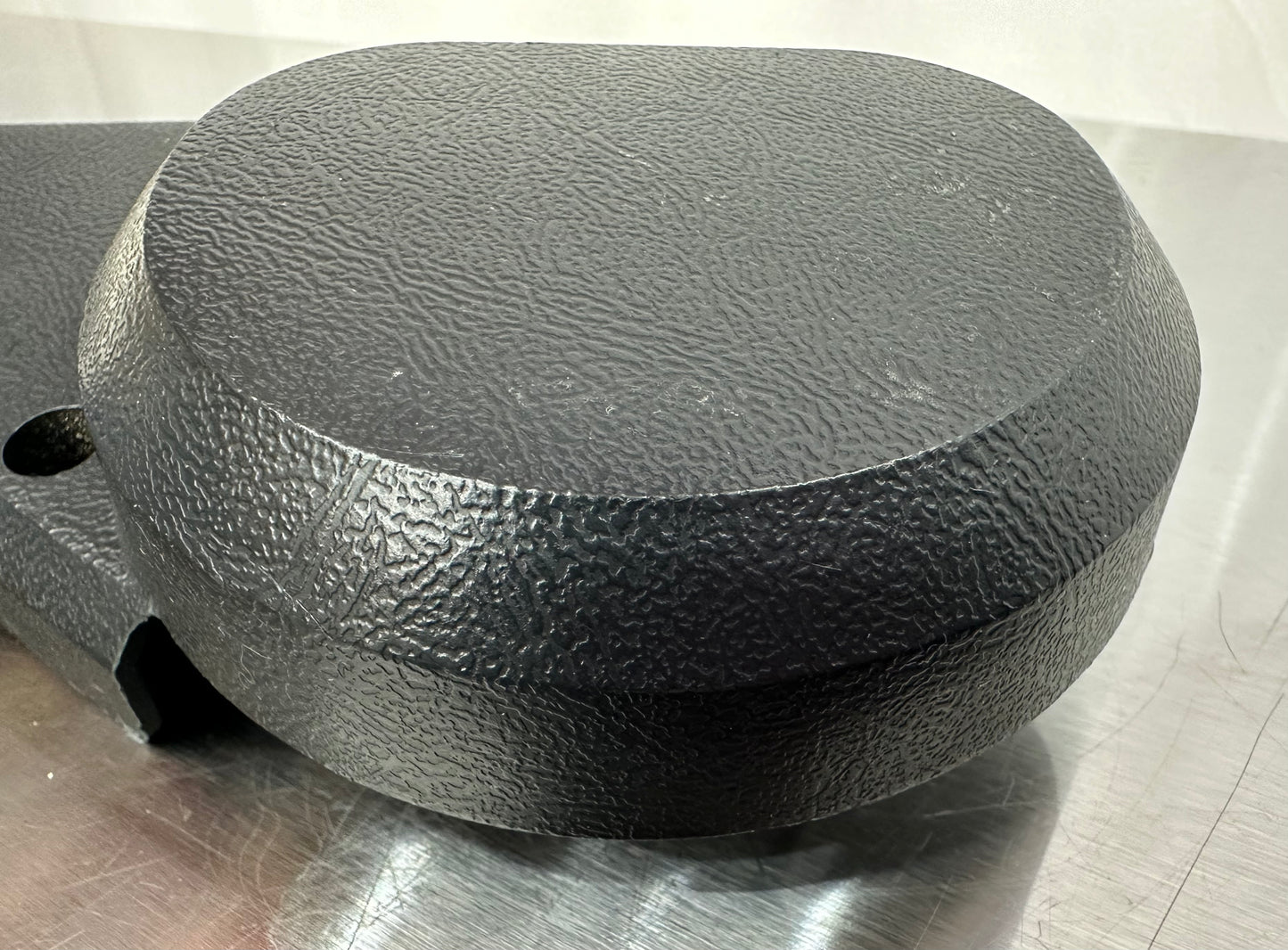 99-04 Ford Mustang Front RH Passenger Seat Hinge Cover OEM F6ZB-76626A12-AAW #B