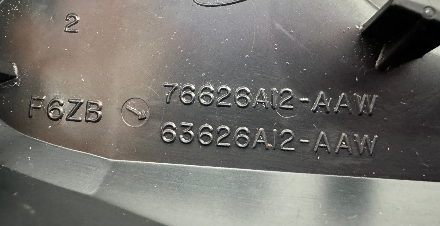 99-04 Ford Mustang Front RH Passenger Seat Hinge Cover OEM F6ZB-76626A12-AAW #B