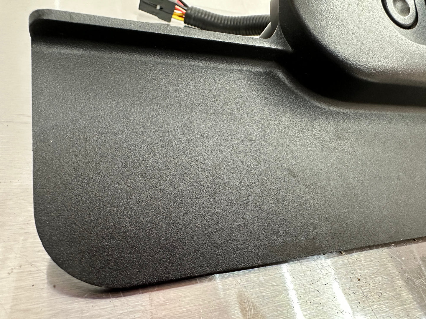 99-04 Ford Mustang Driver LH Power Seat 6-Way Control Switch Panel OEM XR3X-14A706-AAW, F5AB-14489-EA #B