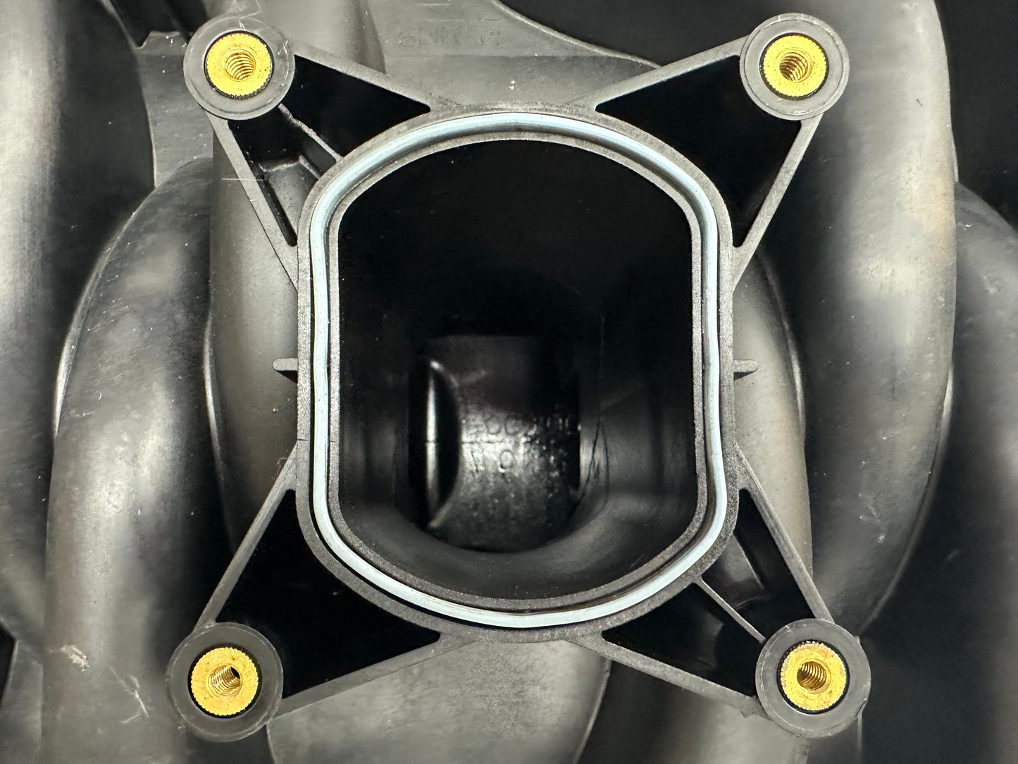 99-04 Ford Mustang Intake Manifold OEM 1W7E-9424-AB, F6ZE-8594-AB, 7L3E-8575-CA, RF5W7E-8C368-AB #01