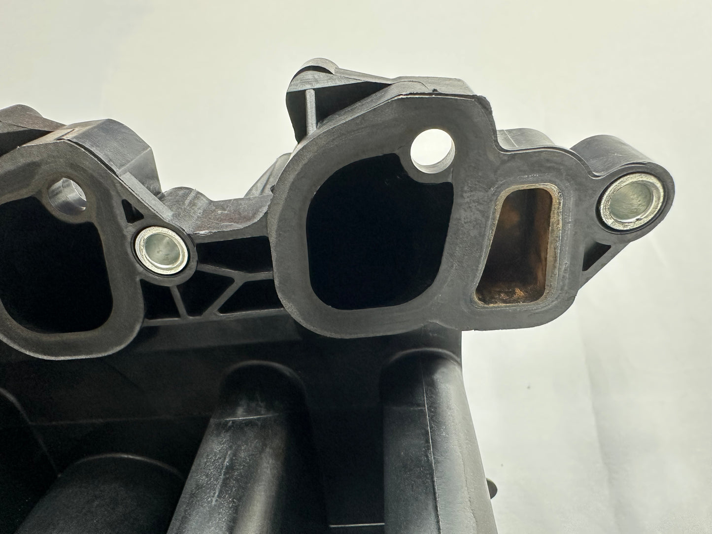 99-04 Ford Mustang Intake Manifold OEM 1W7E-9424-AB, F6ZE-8594-AB, 7L3E-8575-CA, RF5W7E-8C368-AB #01