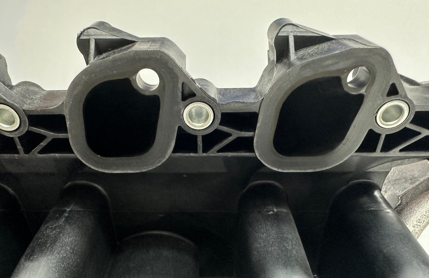 99-04 Ford Mustang Intake Manifold OEM 1W7E-9424-AB, F6ZE-8594-AB, 7L3E-8575-CA, RF5W7E-8C368-AB #01