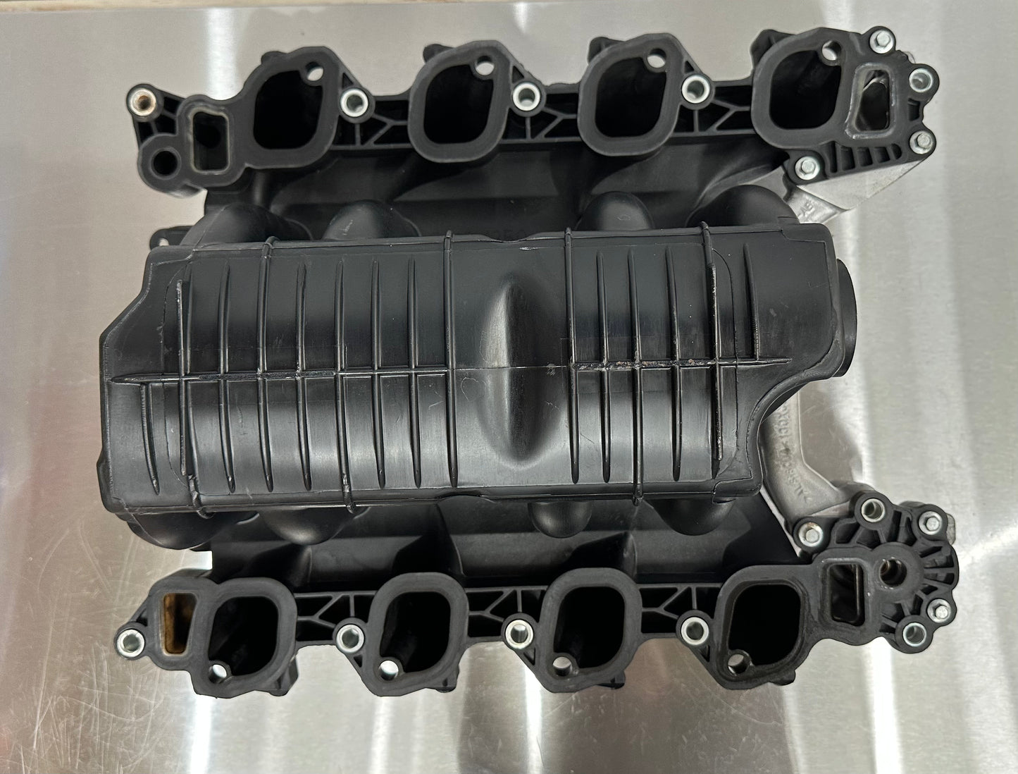 99-04 Ford Mustang Intake Manifold OEM 1W7E-9424-AB, F6ZE-8594-AB, 7L3E-8575-CA, RF5W7E-8C368-AB #01