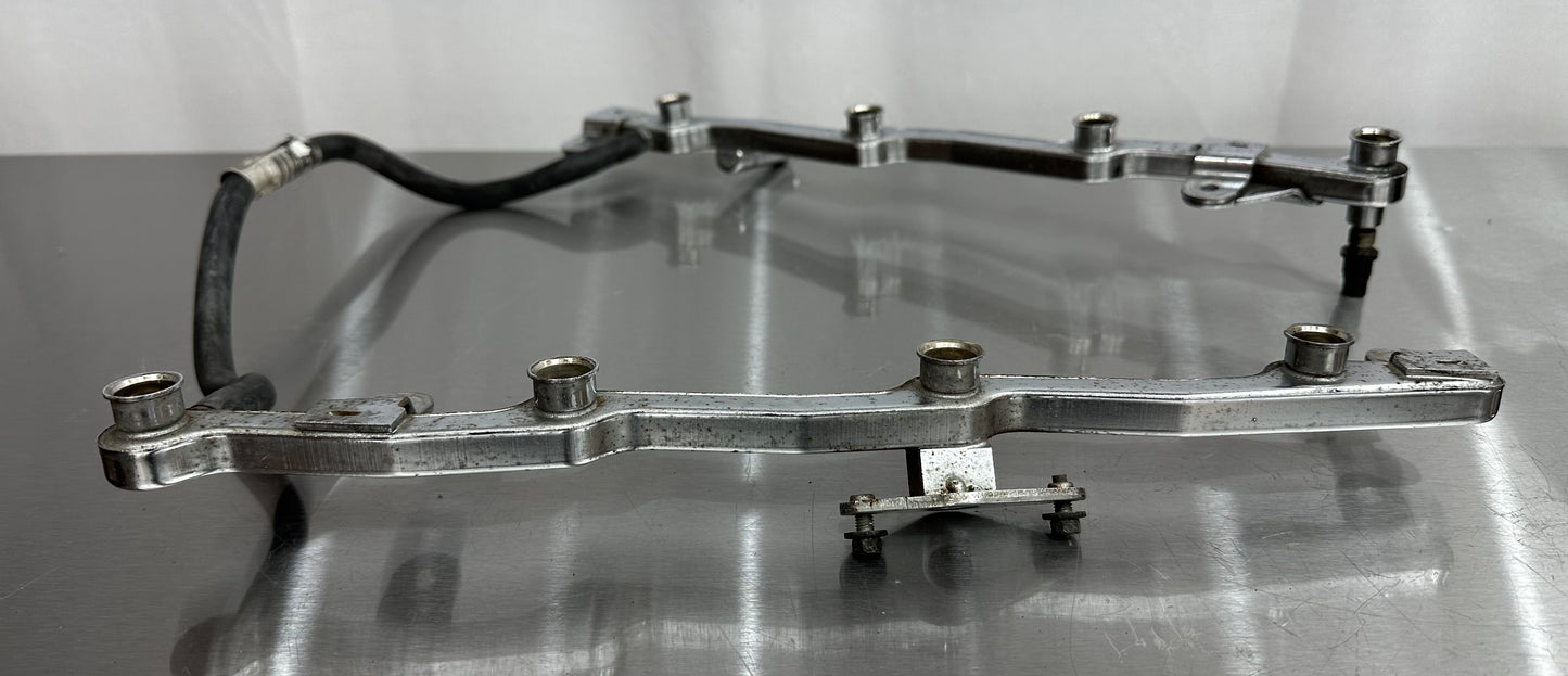 99-04 Ford Mustang Fuel Rail OEM XR3E-9F782-HD #01