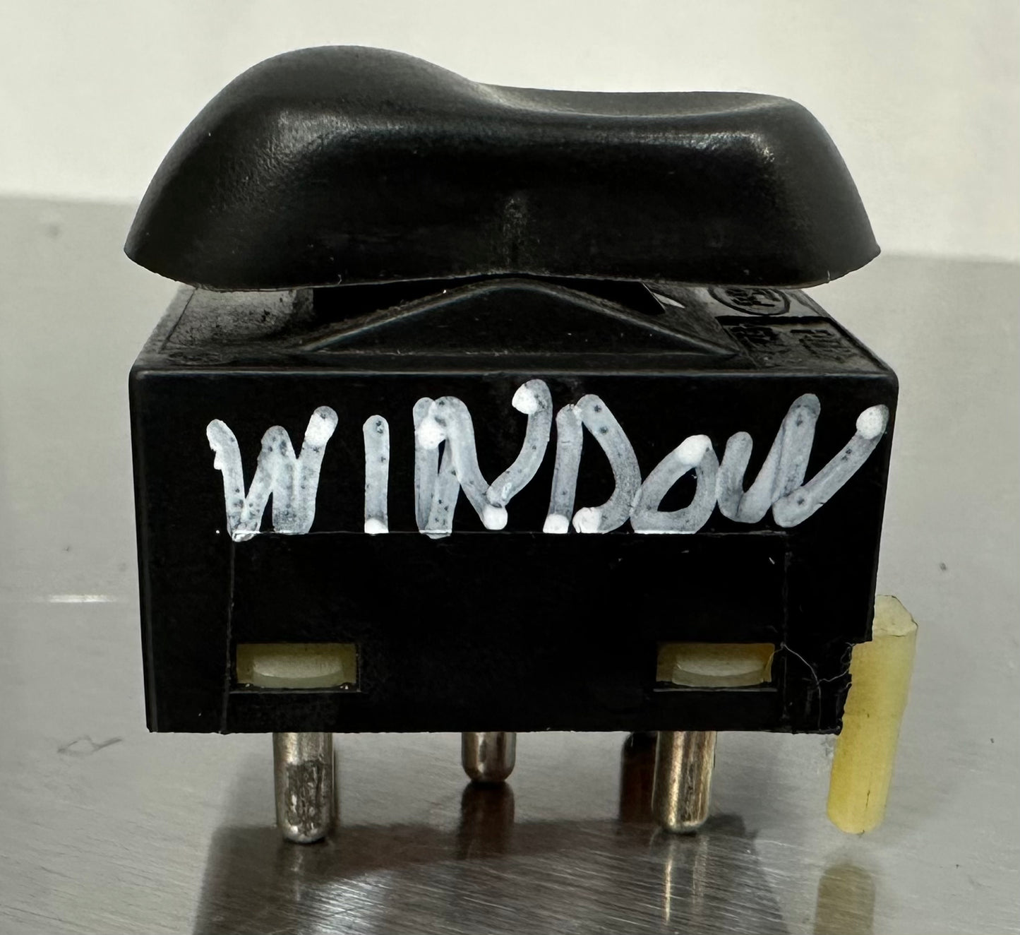 99-04 Ford Mustang Power Window Switch Button OEM F4ZB-14529-AA #02