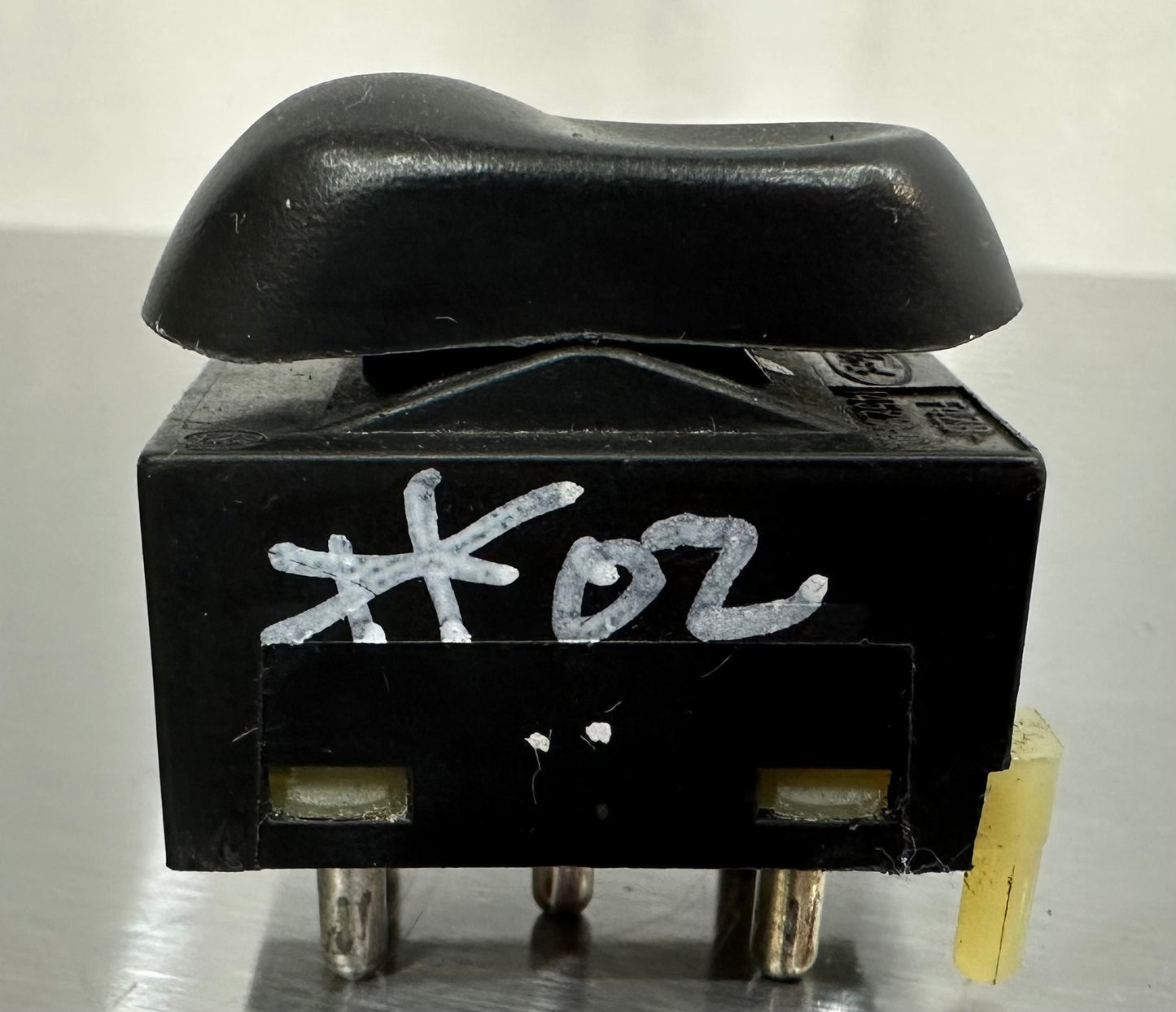 99-04 Ford Mustang Power Window Switch Button OEM F4ZB-14529-AA #02