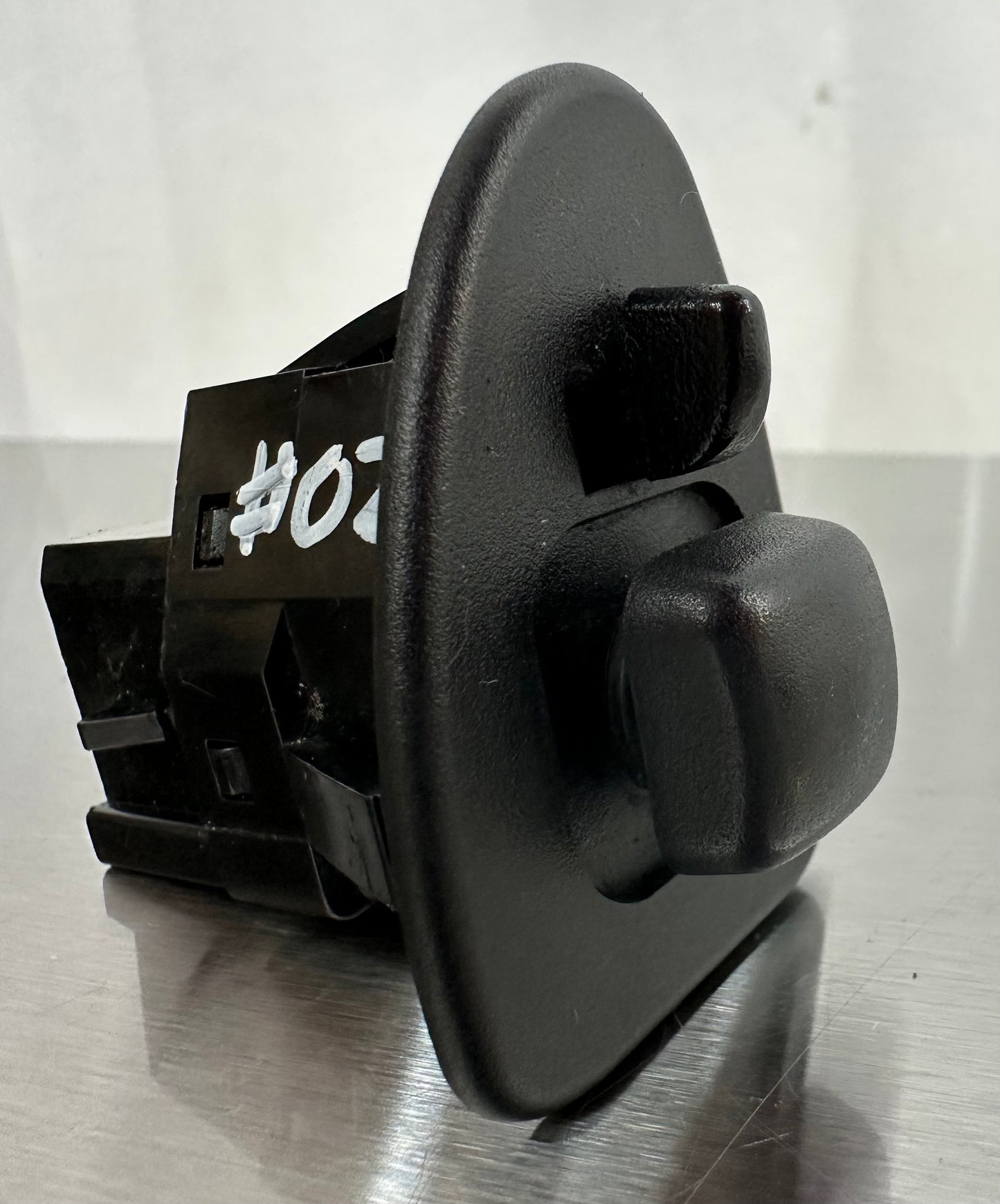 94-04 Ford Mustang Power Mirror Door Trim Switch Driver Side LH OEM F6ZB-17B676-AA #02