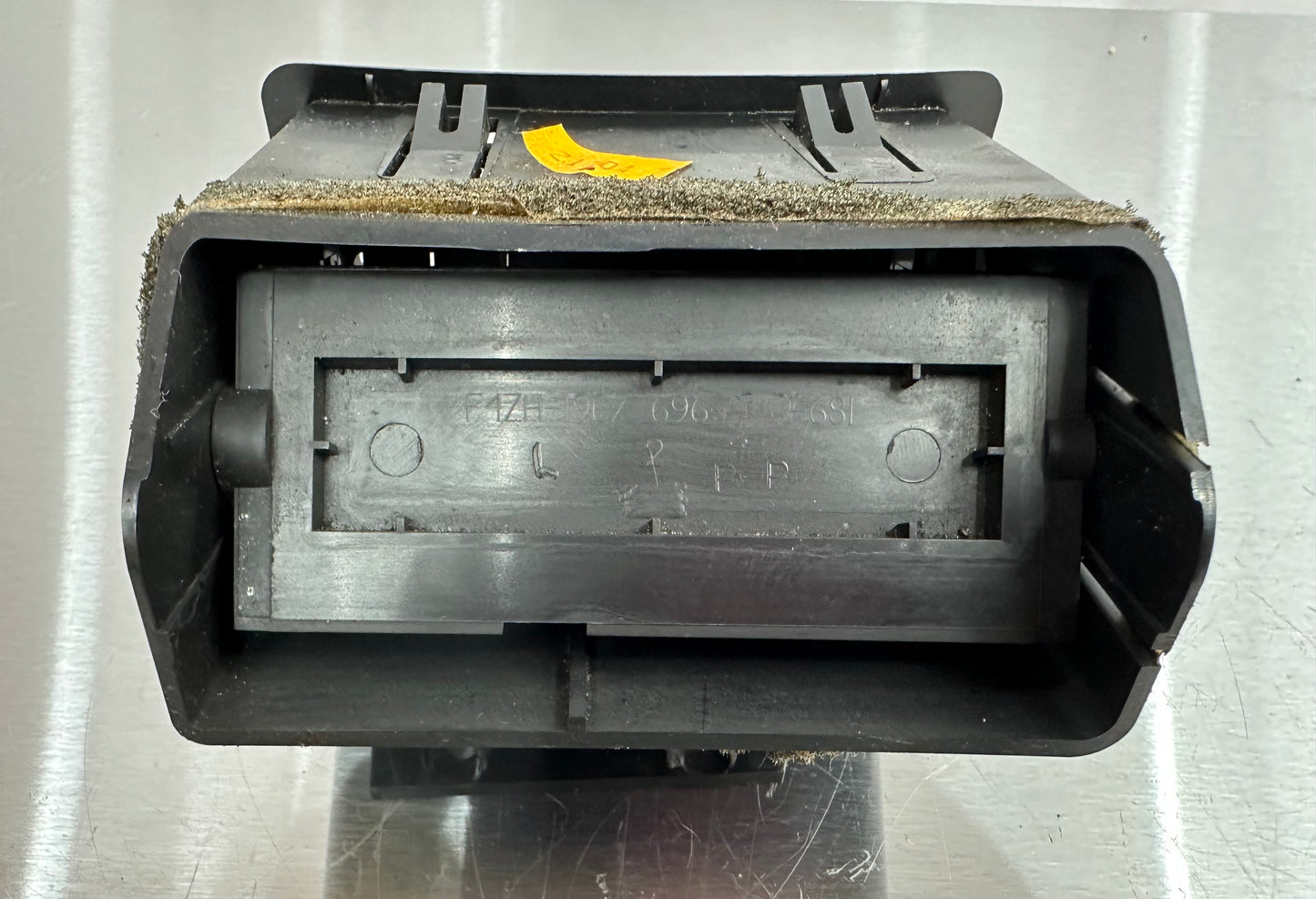 99-04 Ford Mustang Dashboard Register AC/Heat Vent LH OEM F4ZH-19C7696-681 #02