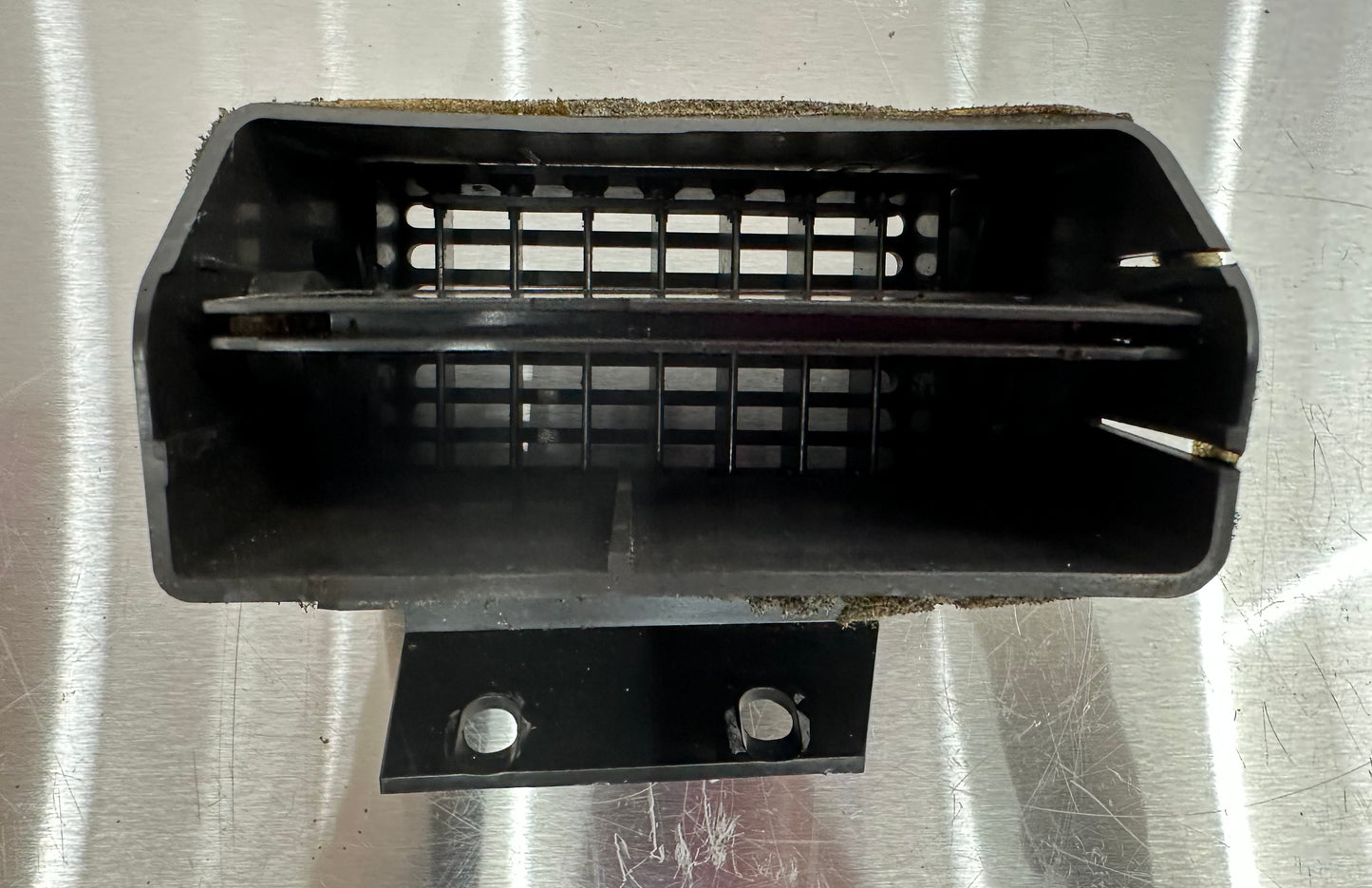 99-04 Ford Mustang Dashboard Register AC/Heat Vent LH OEM F4ZH-19C7696-681 #02