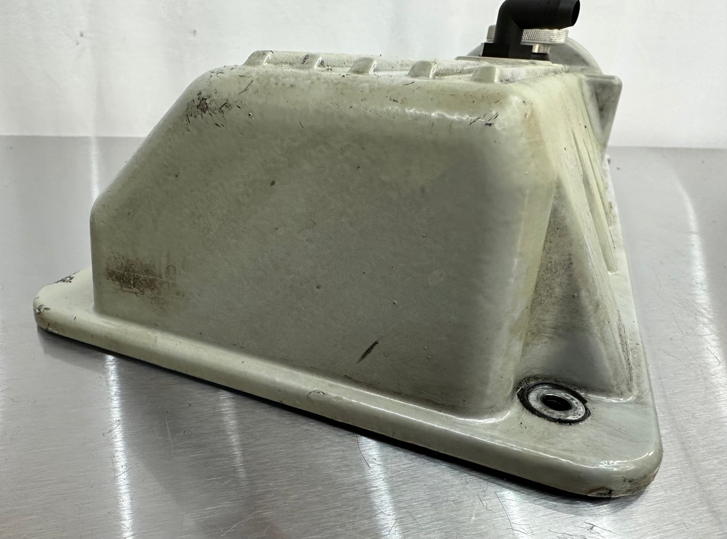 99-04 Ford Mustang Trick Flow Valve Covers W/ Bolts Aftermarket #YB