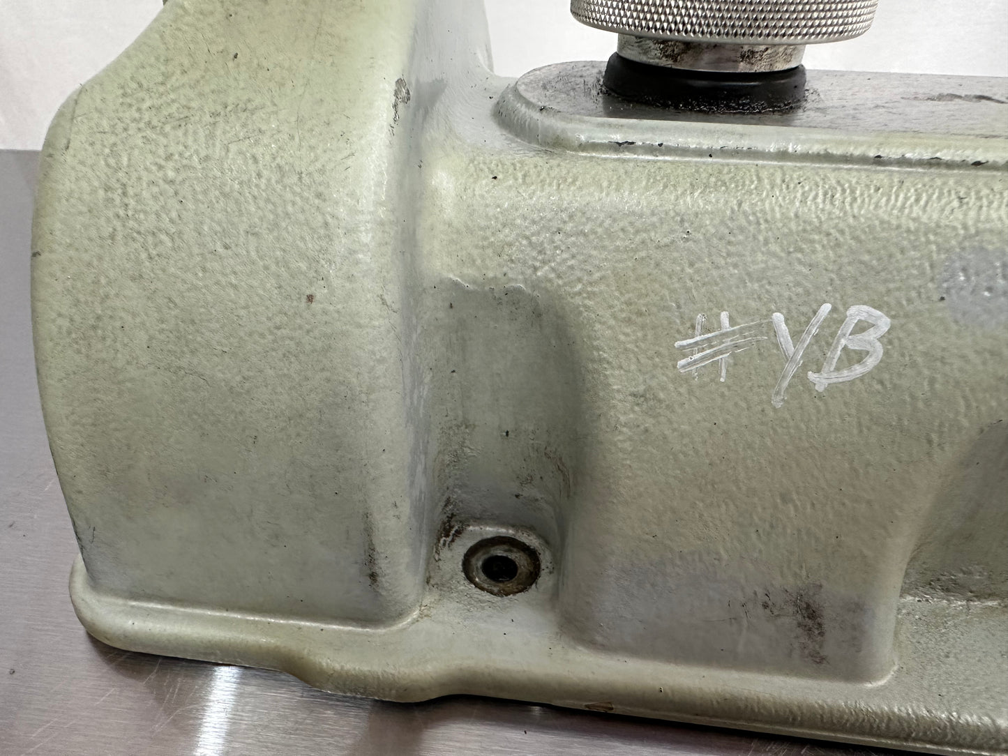 99-04 Ford Mustang Trick Flow Valve Covers W/ Bolts Aftermarket #YB