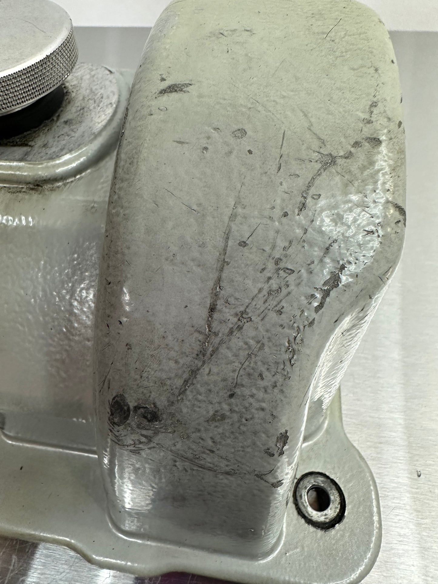 99-04 Ford Mustang Trick Flow Valve Covers W/ Bolts Aftermarket #YB